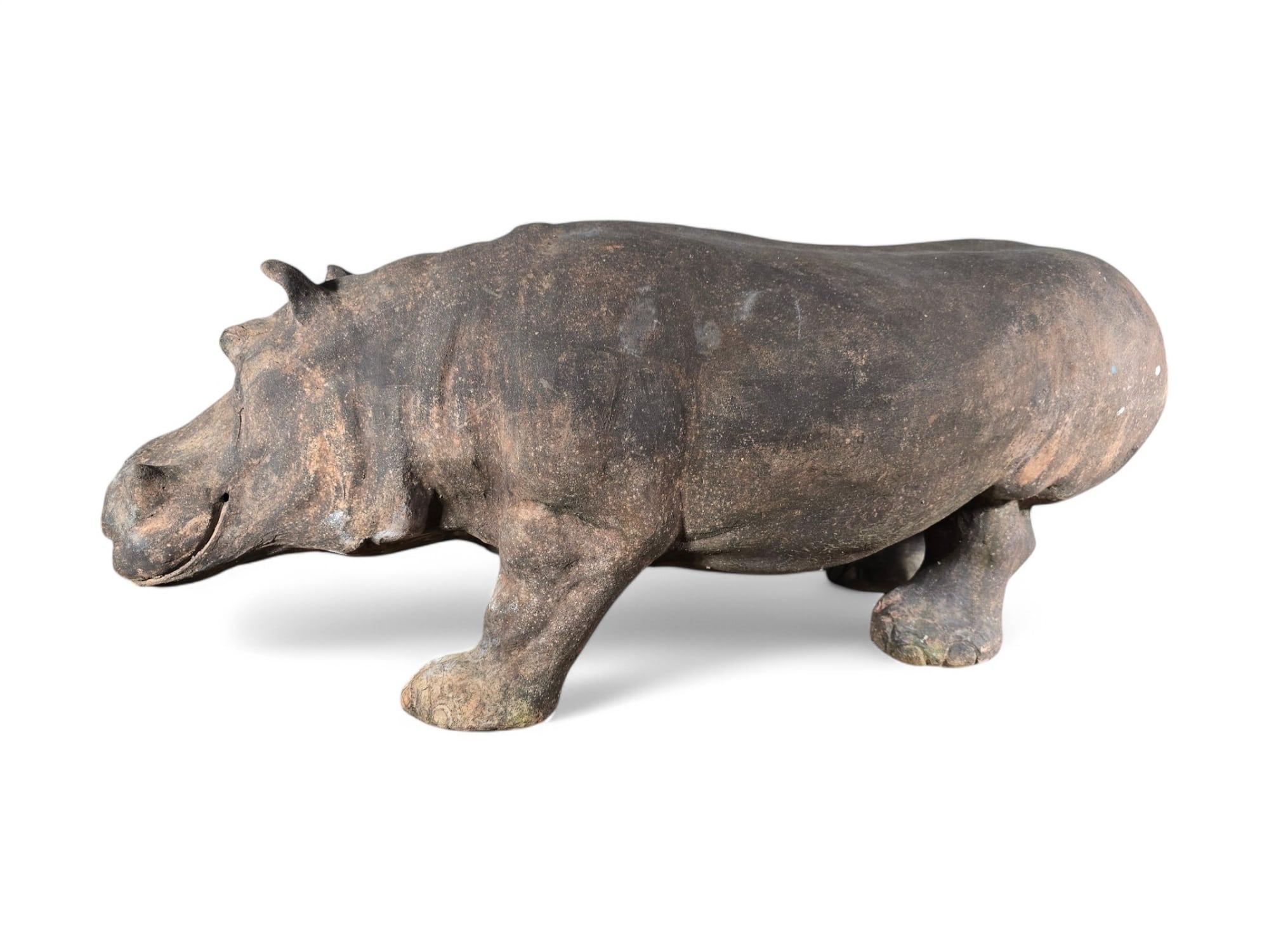 Ippopotamo decorativo in terracotta della metà del XX secolo, Toscana in vendita 3