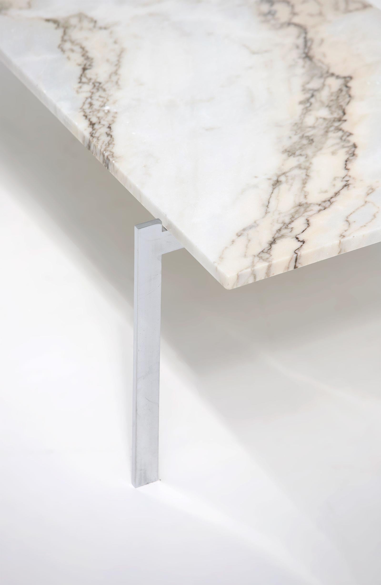 Decorative Mid-Century Modern Coffee Table in Marble and Chrome, 1960s In Good Condition In Antwerpen, Antwerp