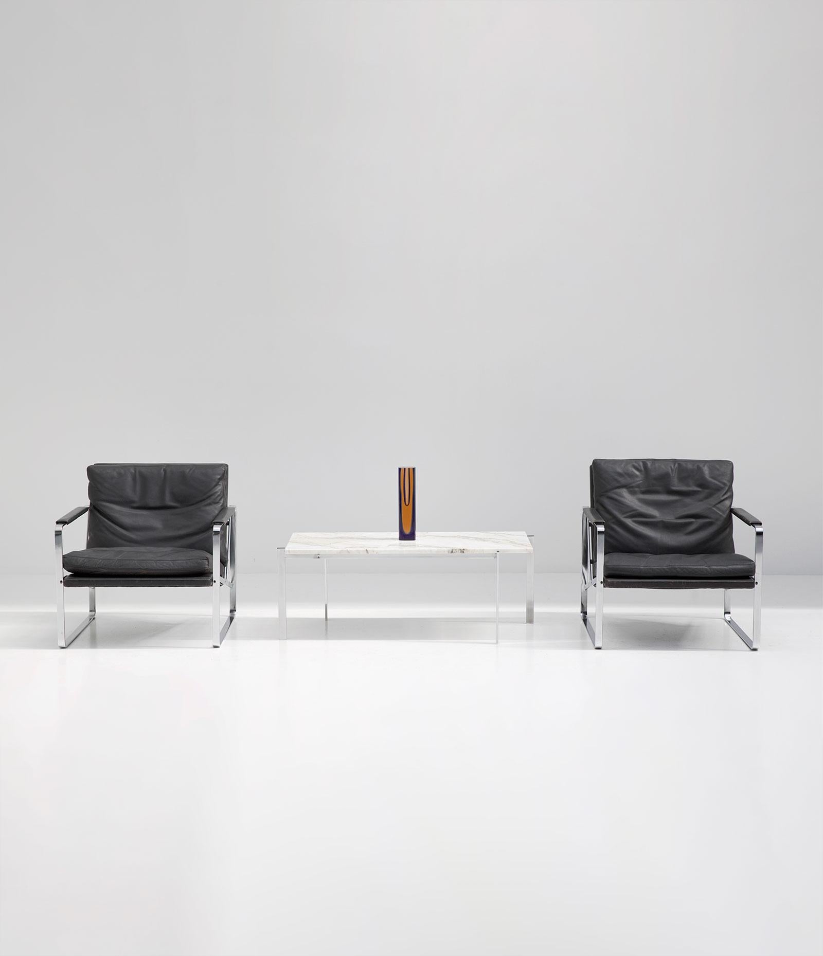 Decorative Mid-Century Modern Coffee Table in Marble and Chrome, 1960s 2