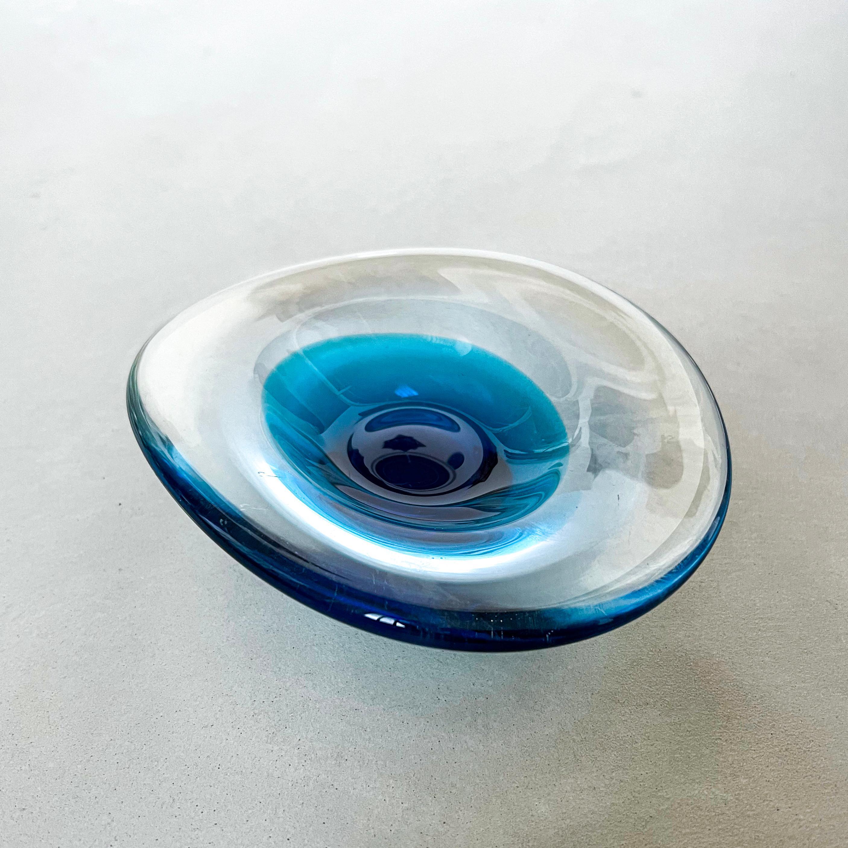 Italian Decorative Mid-Century Modern Murano Bowl, Blue Sommerso Glass For Sale