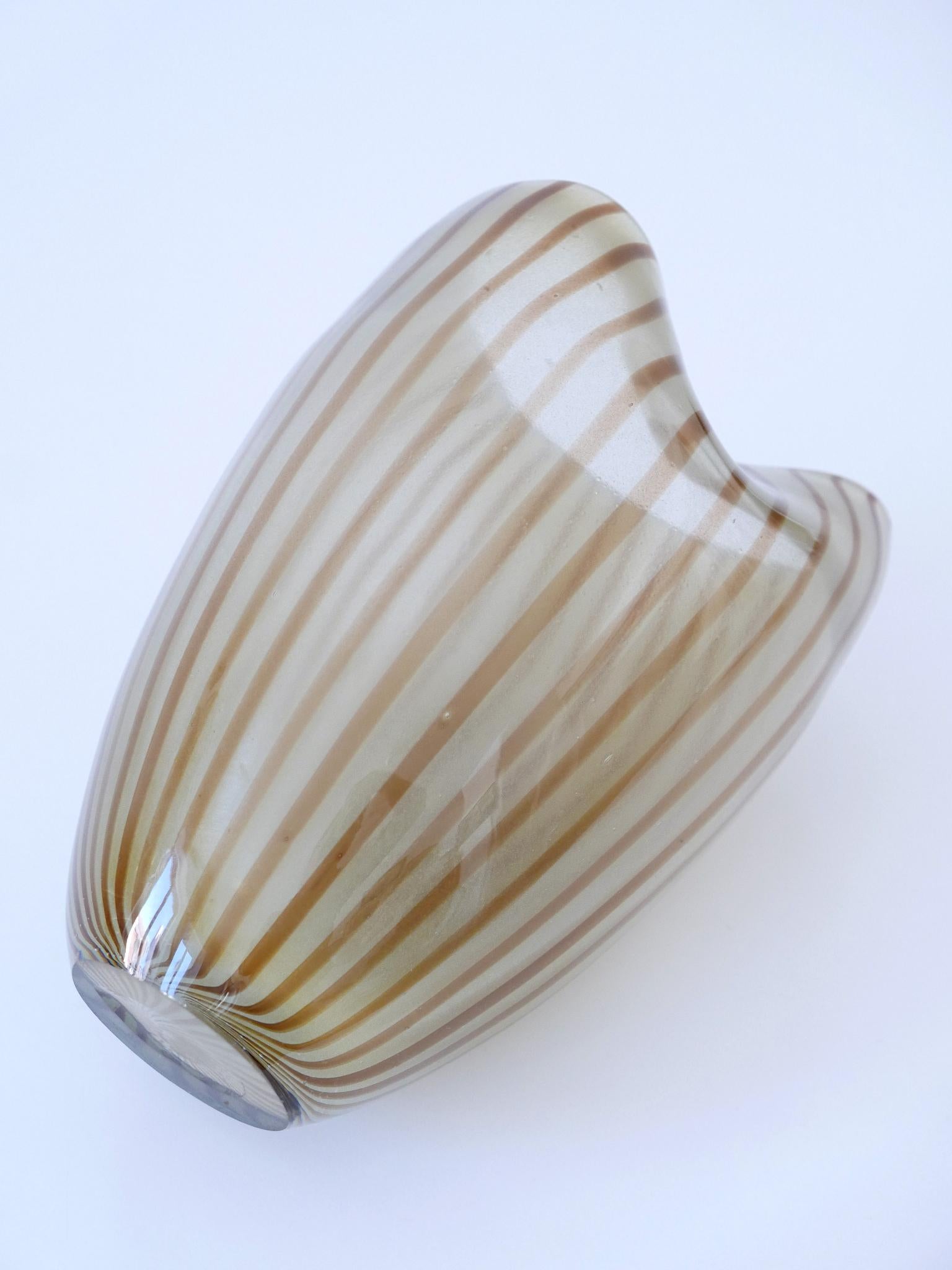 Decorative Mid Century Modern Murano Glass Vase Italy 1960s  For Sale 12