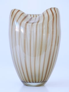 Vase décoratif moderne en verre de Murano, Italie, années 1960