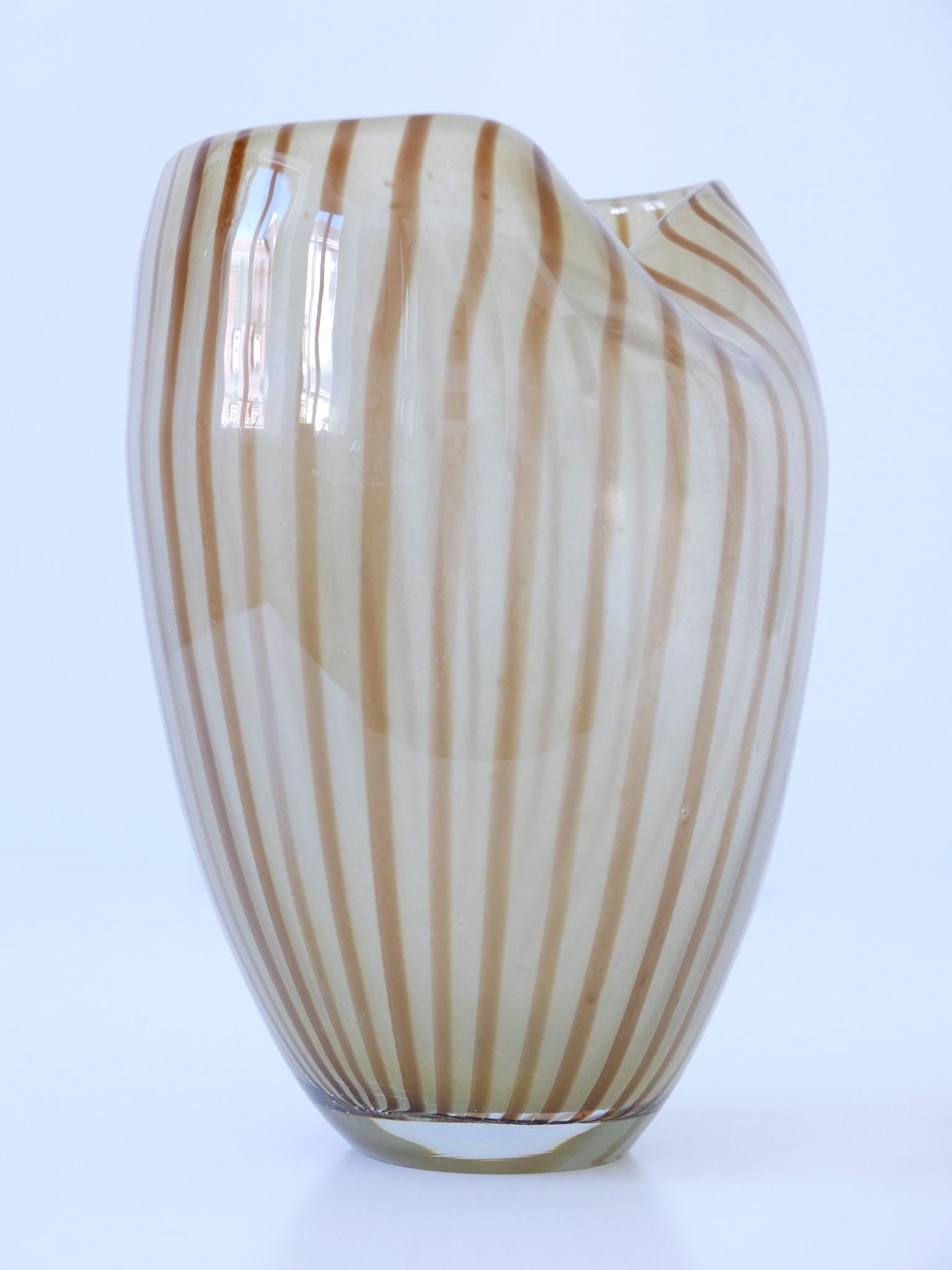 Mid-20th Century Decorative Mid Century Modern Murano Glass Vase Italy 1960s  For Sale
