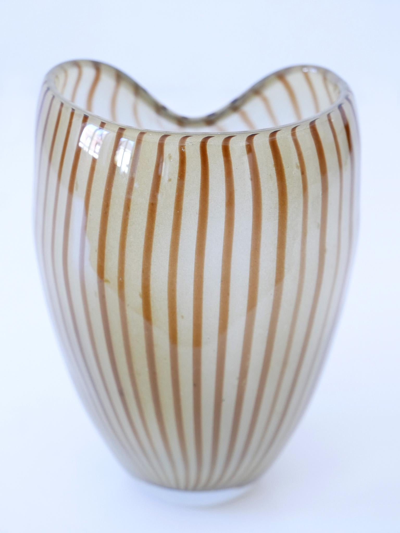 Decorative Mid Century Modern Murano Glass Vase Italy 1960s  For Sale 2