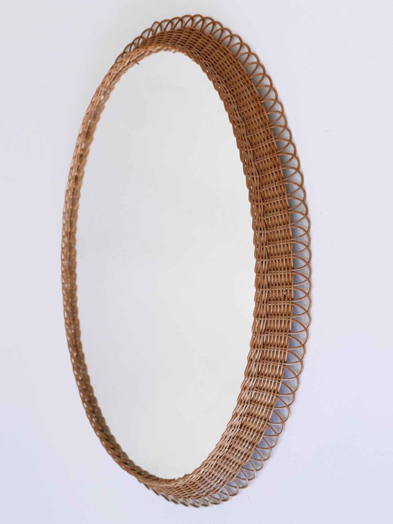 Decorative Mid-Century Modern Rattan Oval Wall Mirror Germany, 1960s For Sale 5