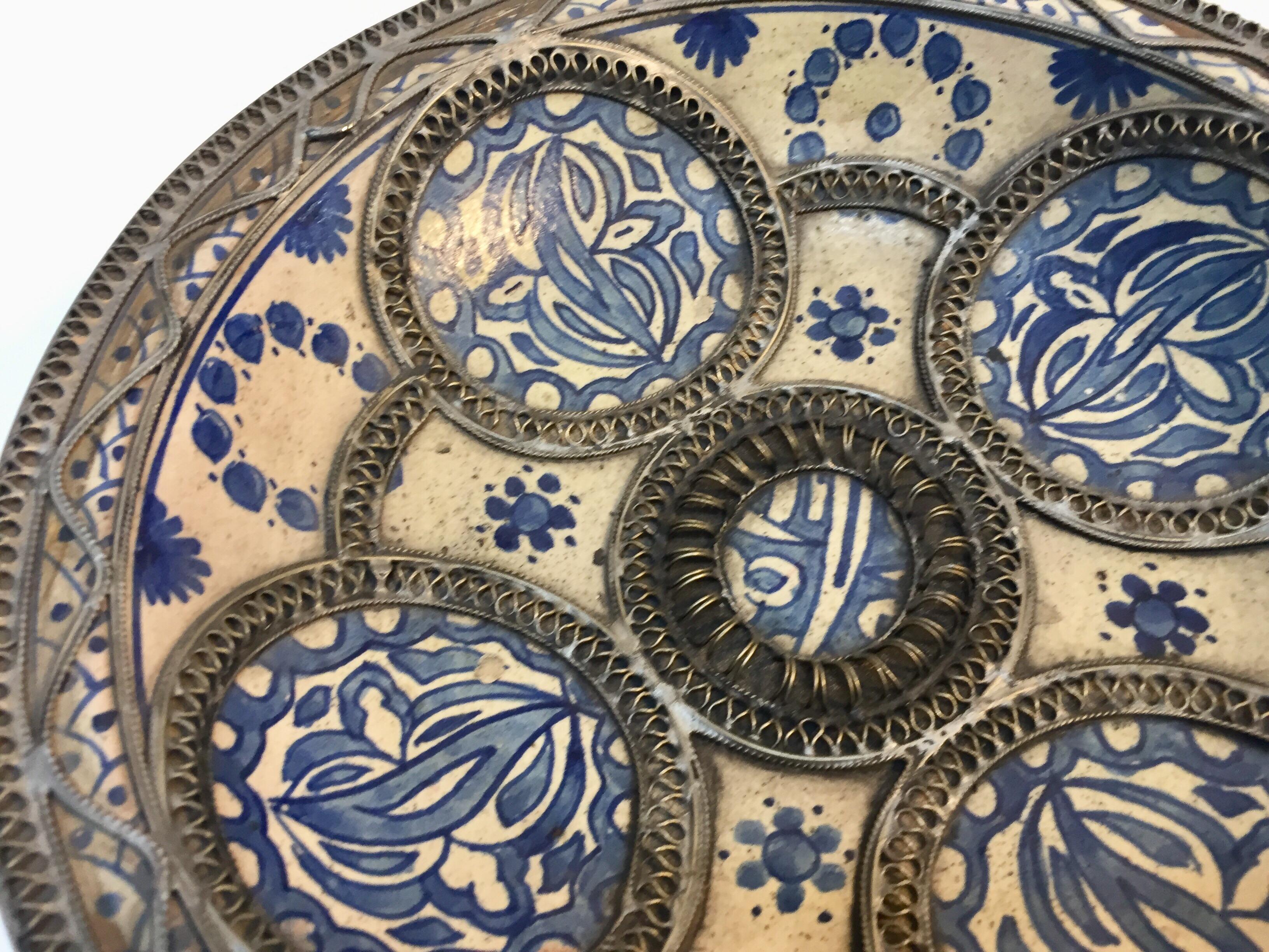 Dekorative marokkanische Keramikschale aus Fes in Blau und Weiß:: handgefertigt 1