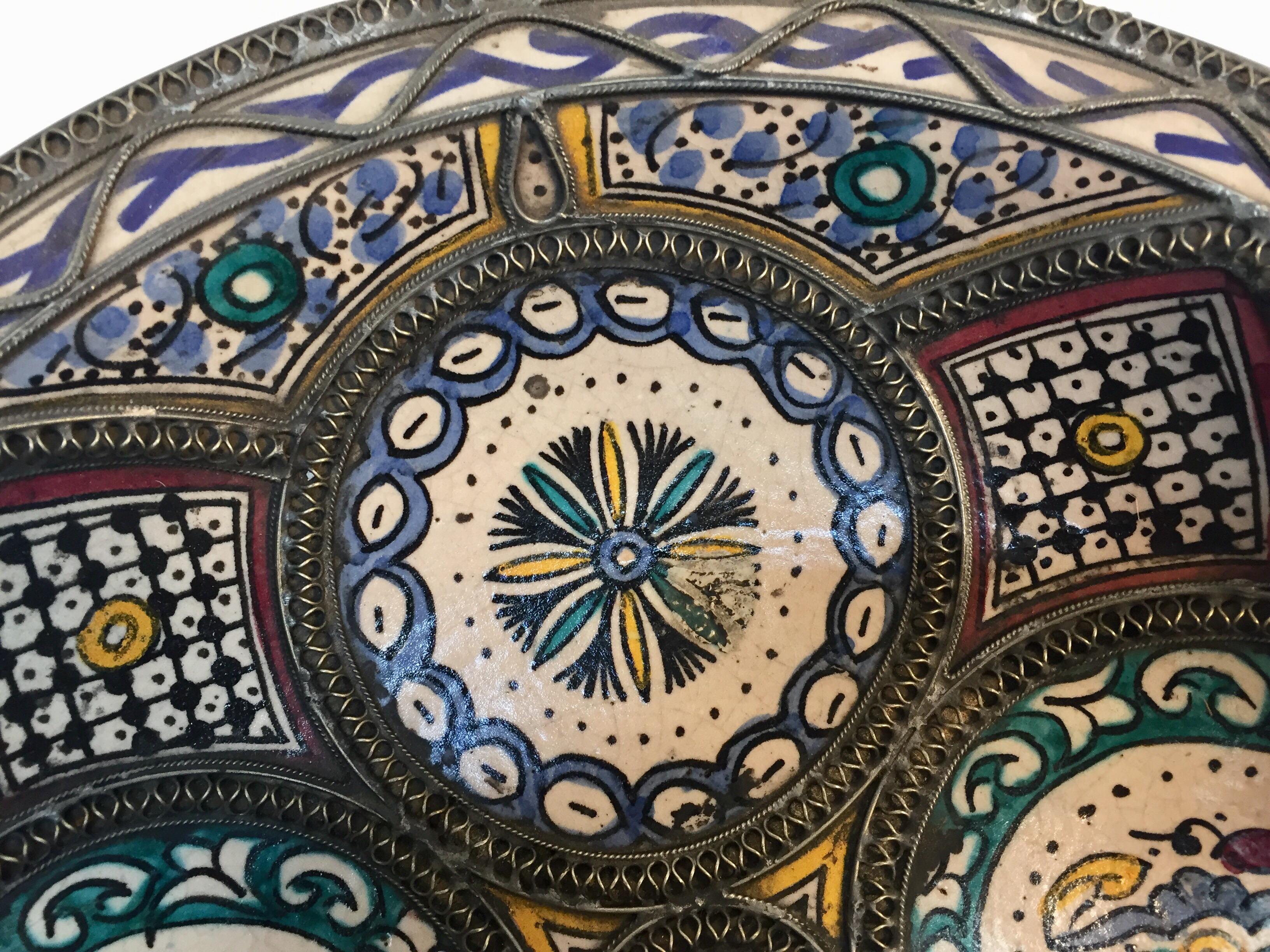 Decorative Moroccan Handcrafted Ceramic Bowl from Fez (20. Jahrhundert)