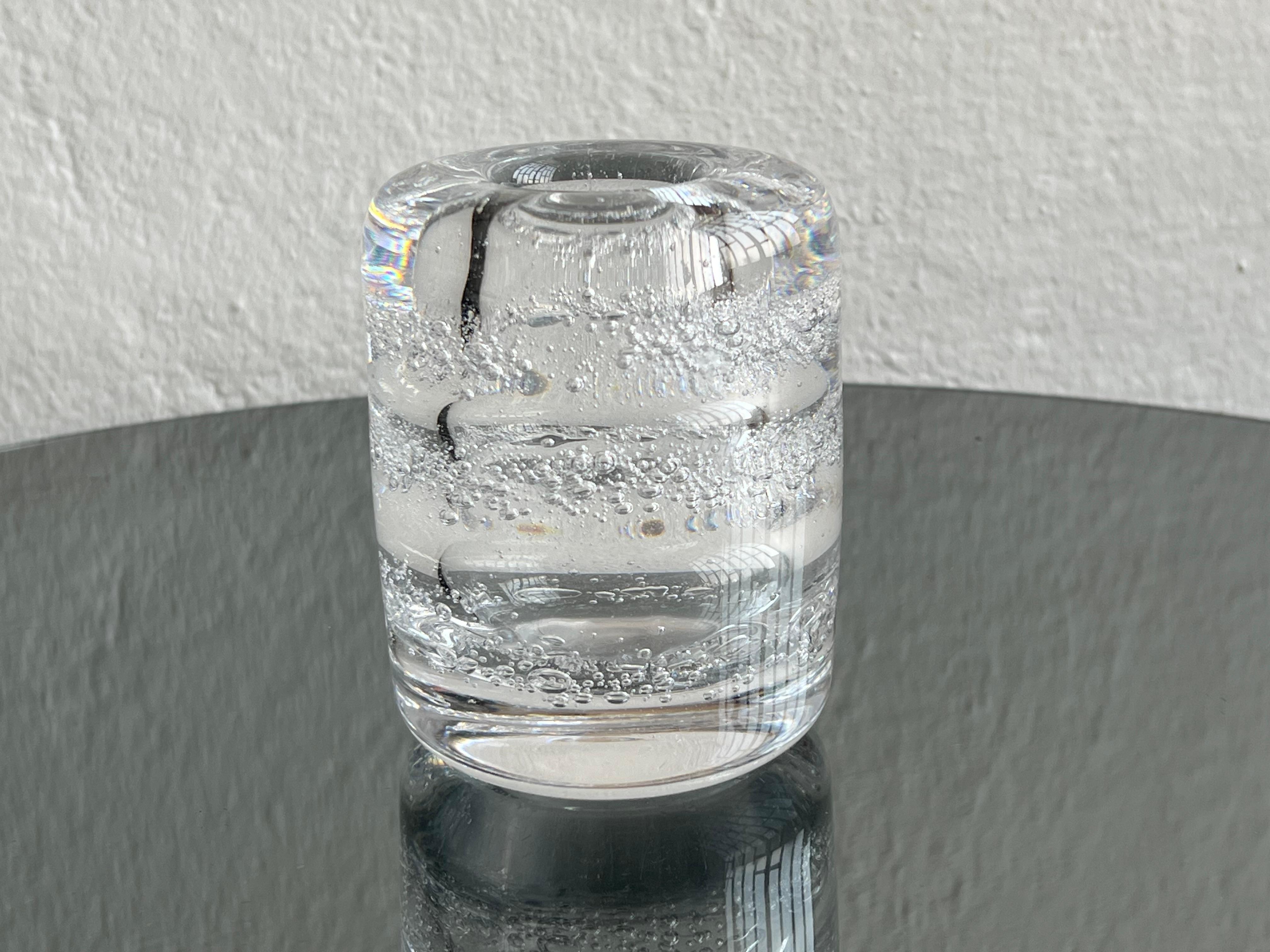 Decorative Murano clear vase Bullicante glass , collectible object for styling In Good Condition For Sale In Milano, IT