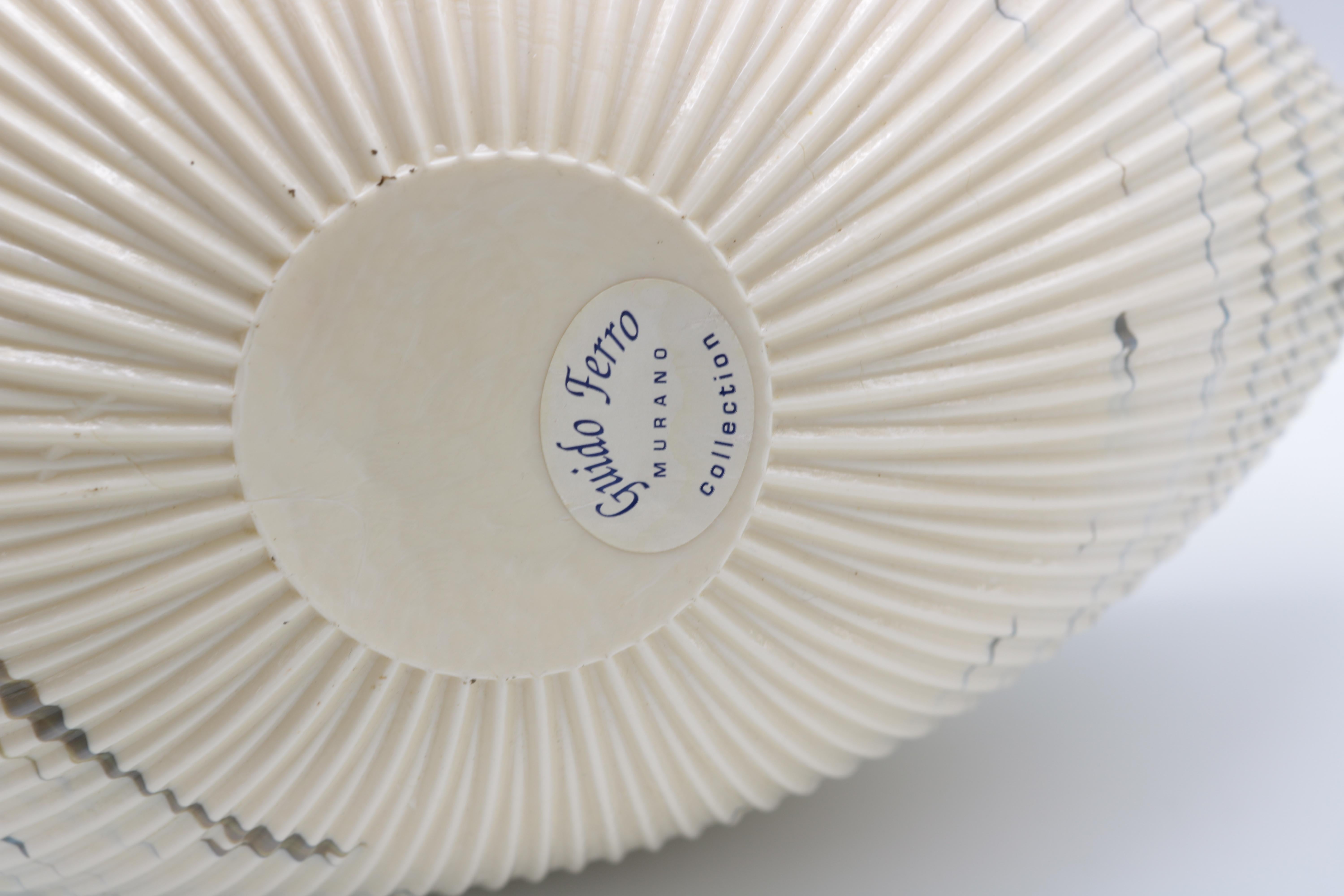 Late 20th Century Decorative Murano Glass Shell by Guido Ferro , Italy 1980's For Sale