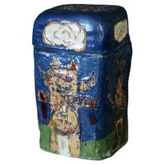 Decorative naive ceramic box