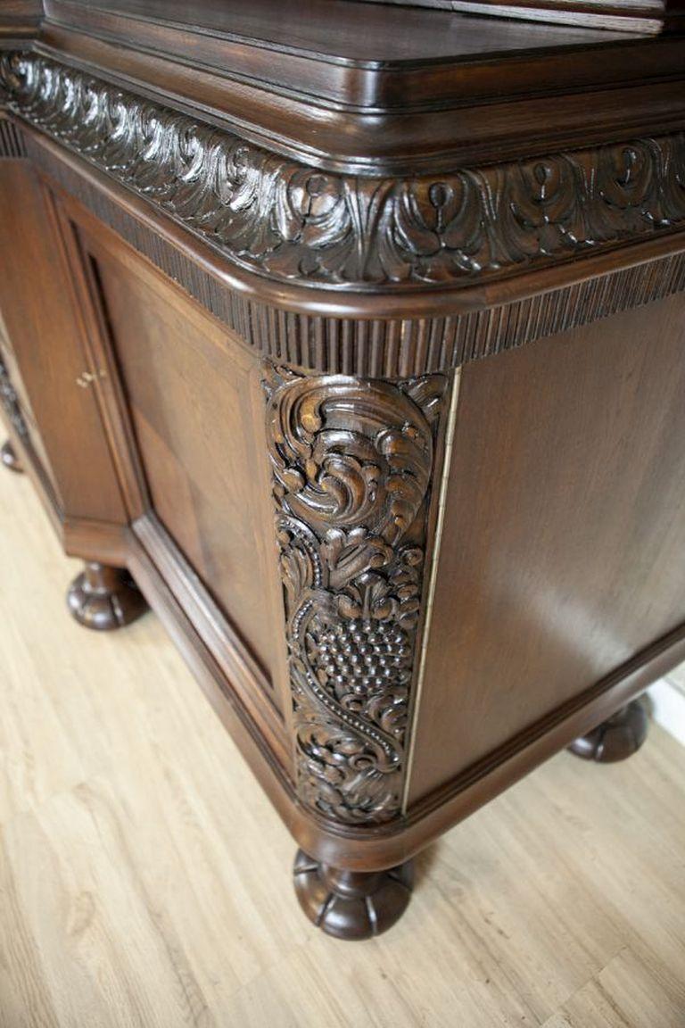 Decorative Oak Sideboard from the Interwar Period in Dark Brown For Sale 7