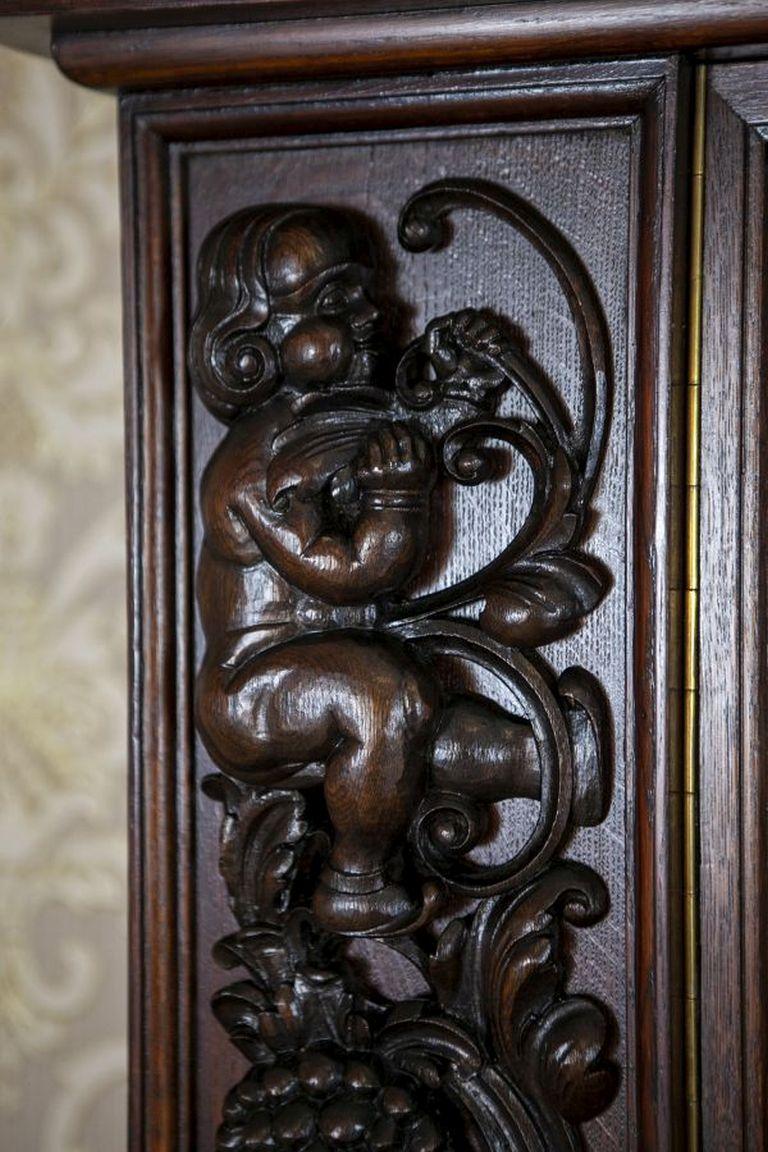 Decorative Oak Sideboard from the Interwar Period in Dark Brown For Sale 9