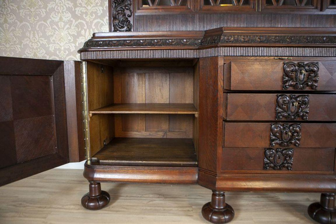 Decorative Oak Sideboard from the Interwar Period in Dark Brown For Sale 3