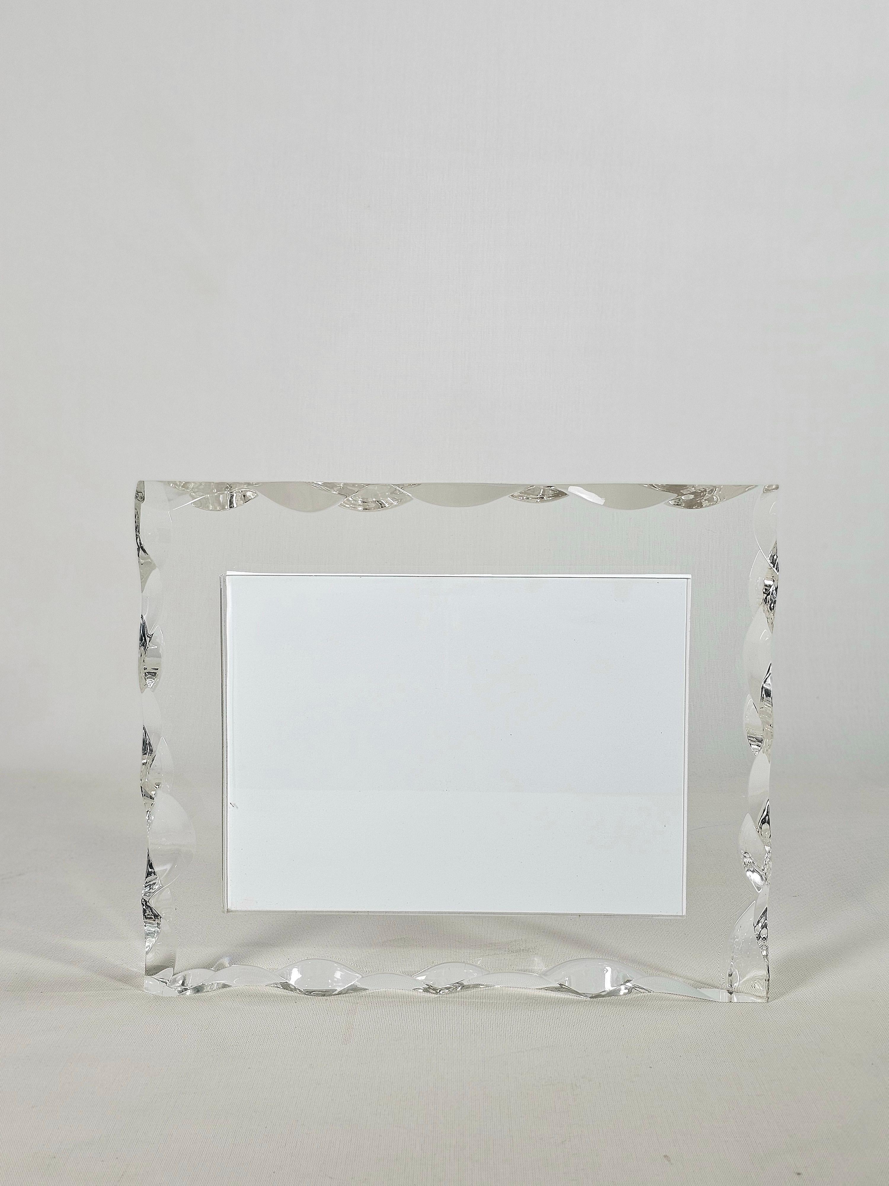 Decorative Object Picture Frame Plexglass Midcentury Italian Design 1980s For Sale 8