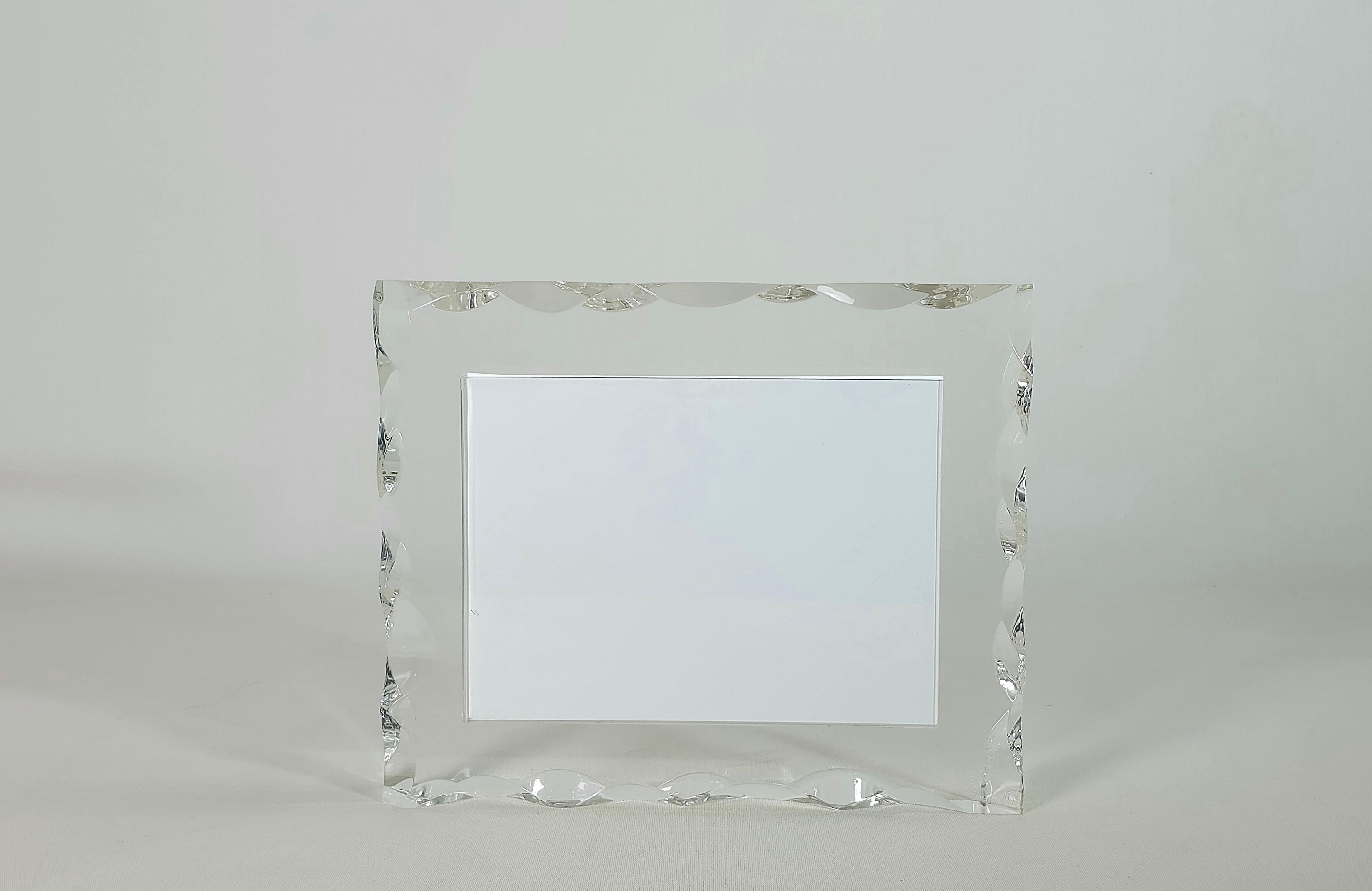 Decorative Object Picture Frame Plexglass Midcentury Italian Design 1980s For Sale 9