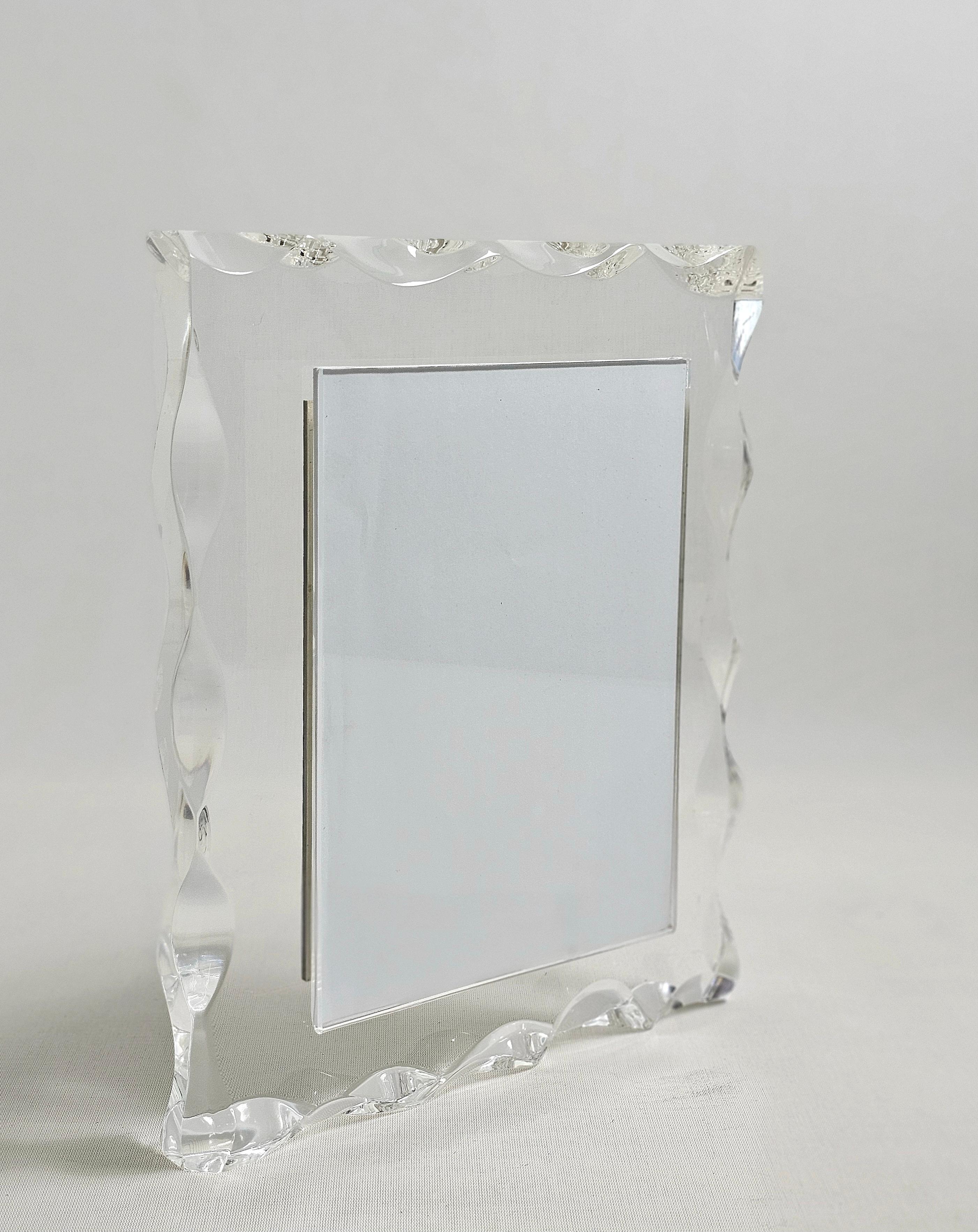 Decorative Object Picture Frame Plexglass Midcentury Italian Design 1980s In Excellent Condition For Sale In Palermo, IT