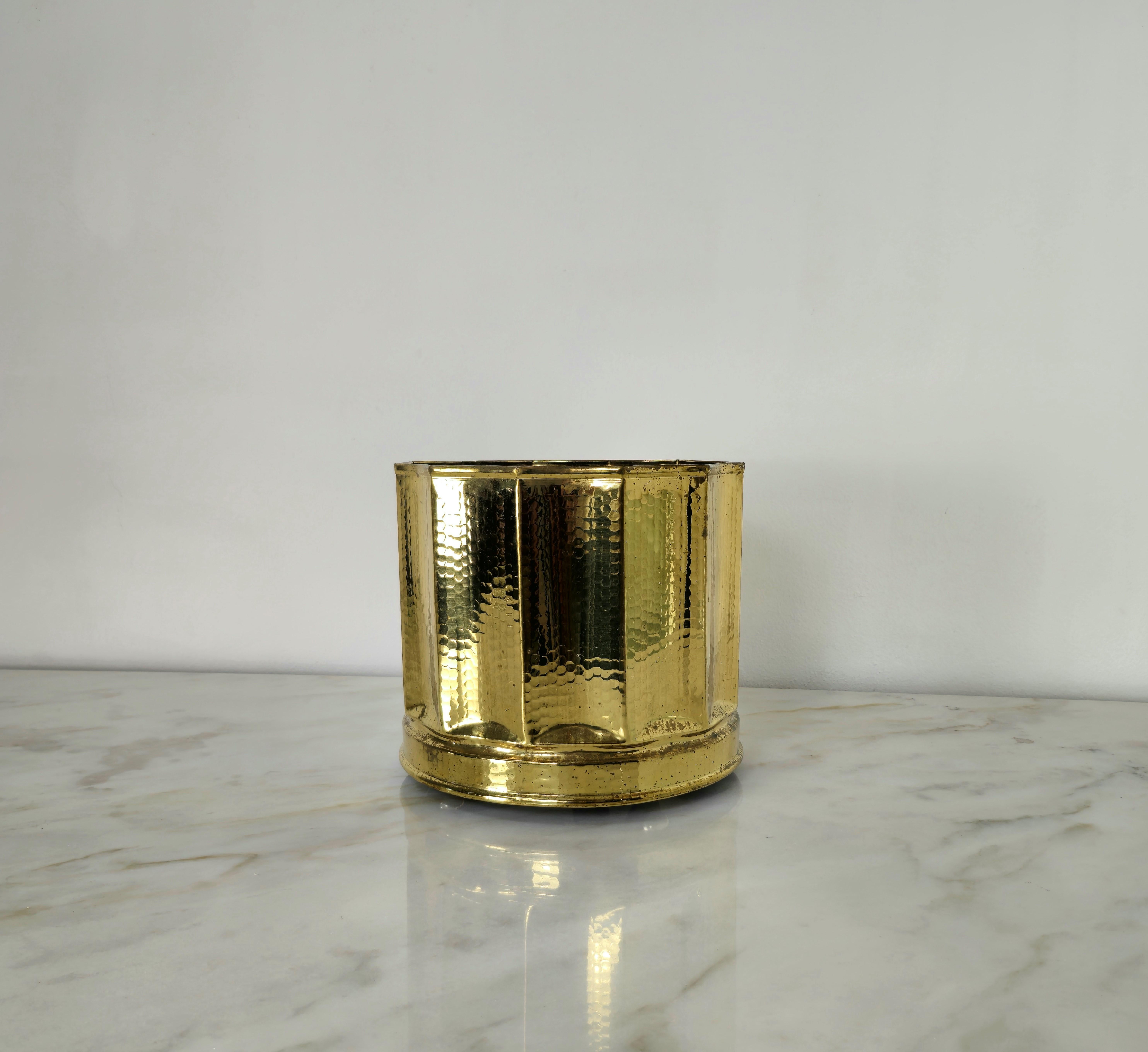 20th Century Decorative Object Plant Holder Cachepot Hammered Brass Midcentury Italy 1960s