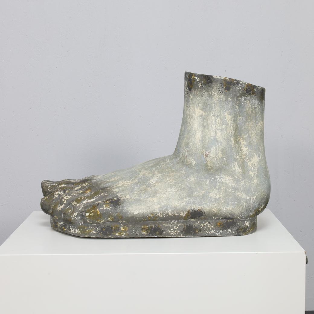 Autre Decorative Object Sculpture Large Foot, 1960s en vente