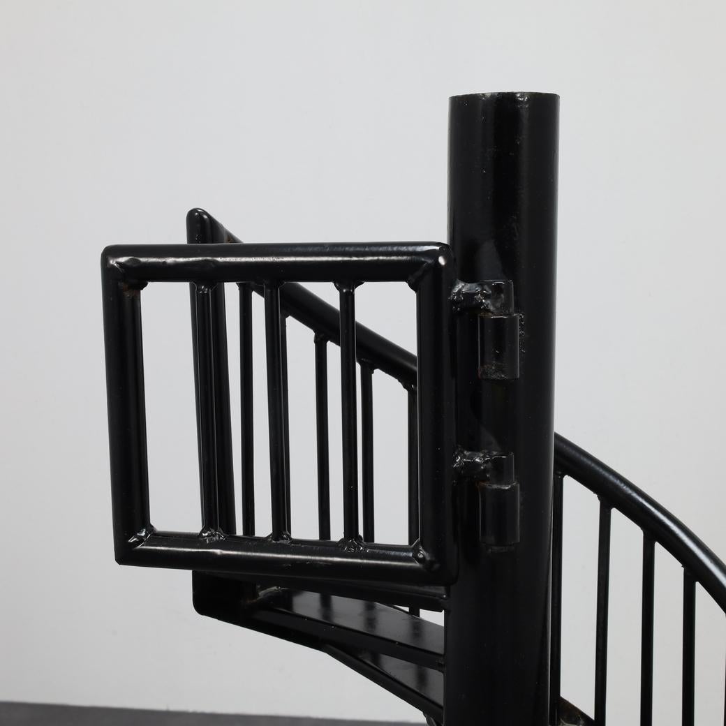 Decorative Object Spiral Staircase Scale 1:2.5 In Good Condition For Sale In DE KWAKEL, NL