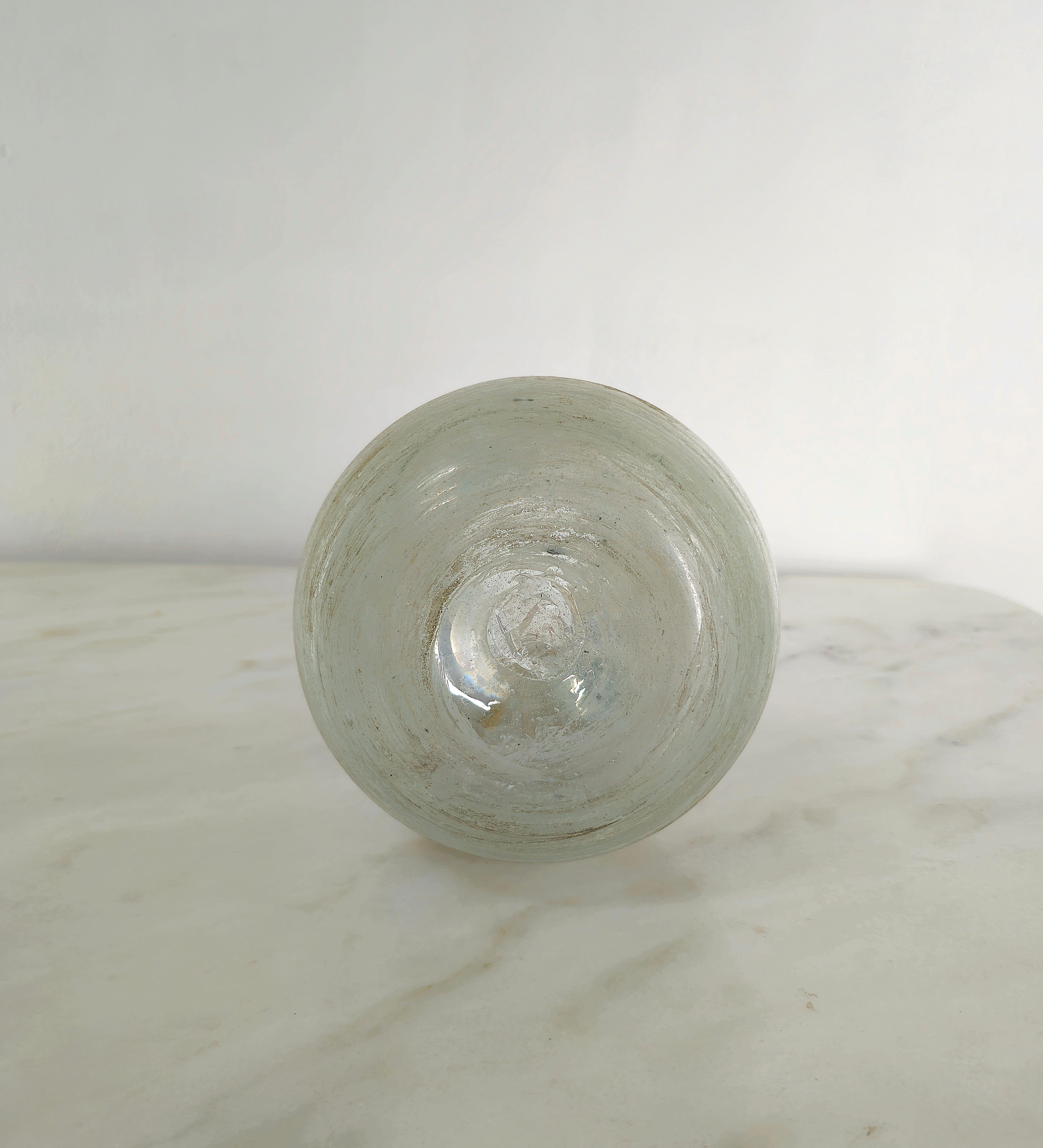 Decorative Object Vase Attributed to Seguso Murano Glass Scavo Midcentury 1960s For Sale 5