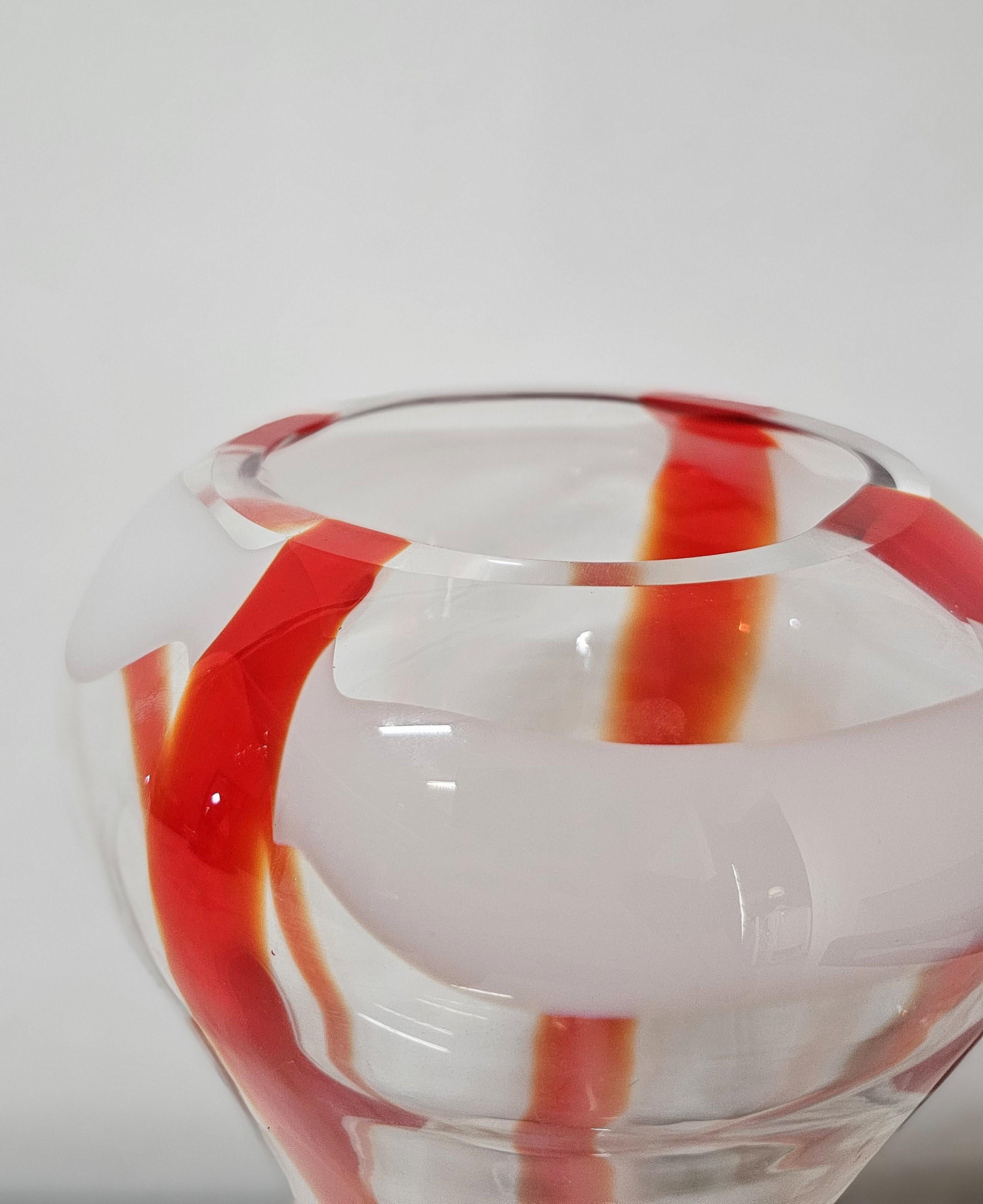 Decorative Object Vase Guzzini Murano Glass Midcentury Italian Design 1970s For Sale 1