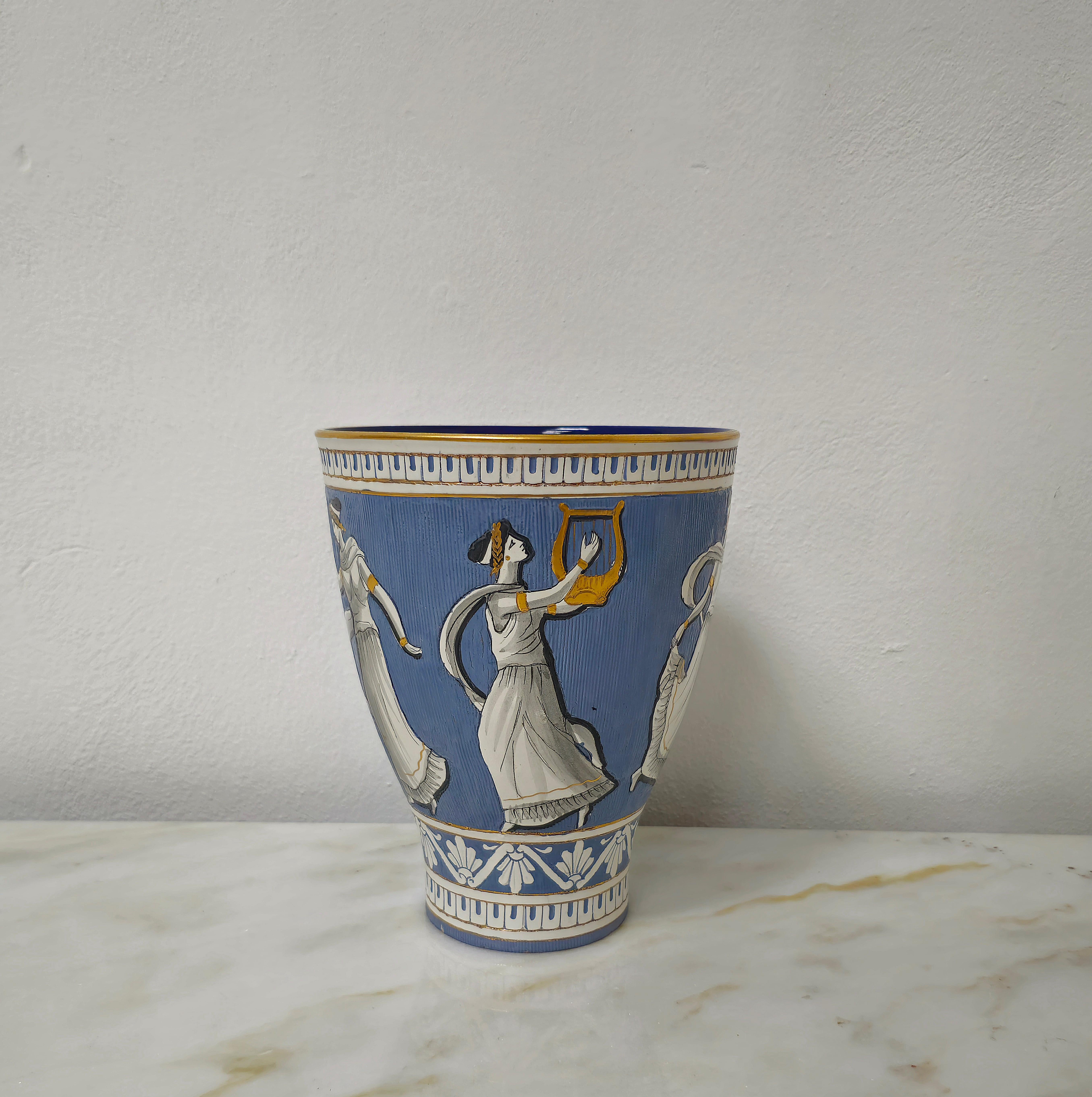 Mid-Century Modern Decorative Object Vase Majolica Decorated Deruta Midcentury Italian Design 1950s For Sale