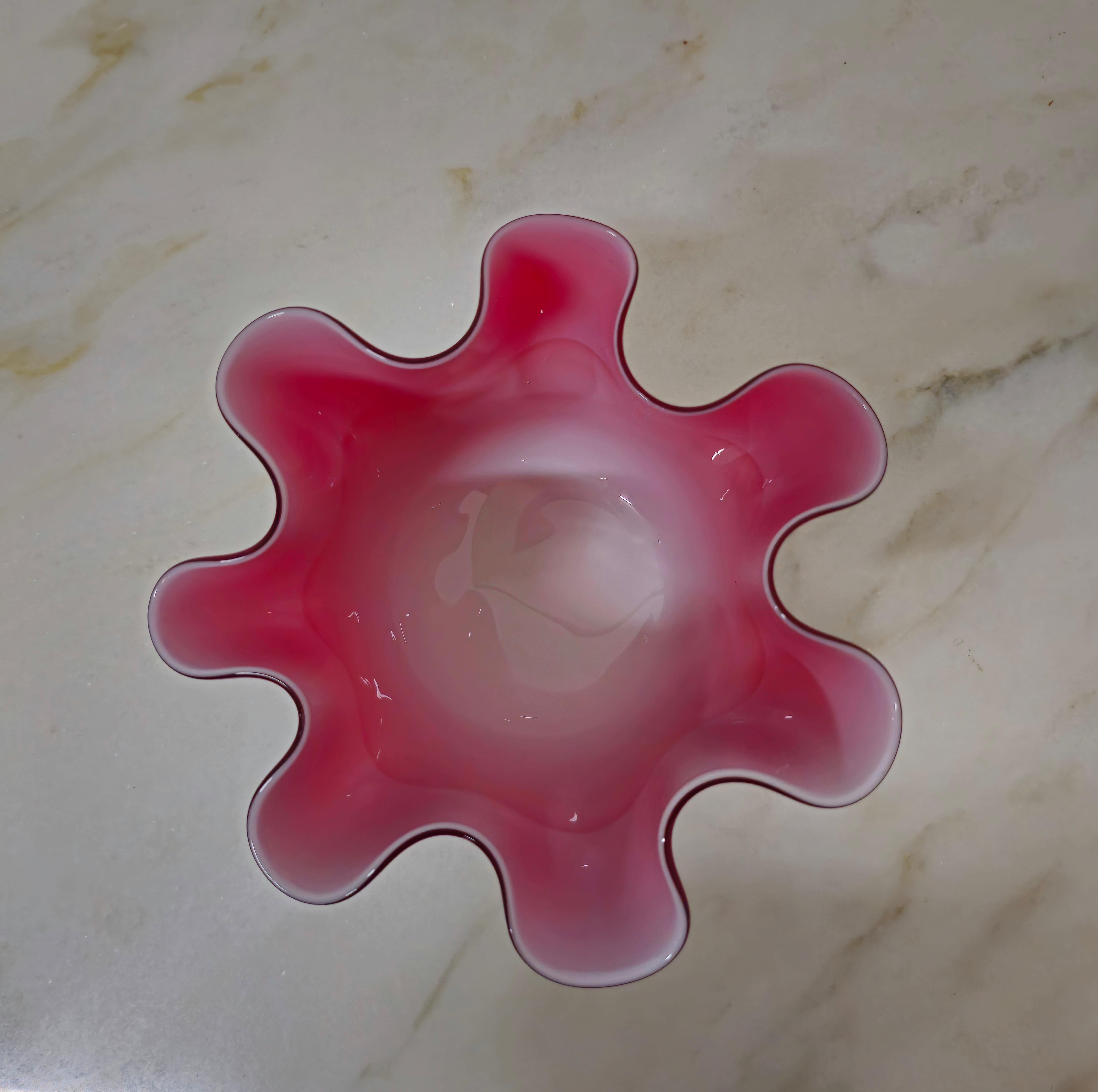 Decorative Object Vase Red Murano Glass Handkerchief Midcentury Italy 1980s For Sale 1