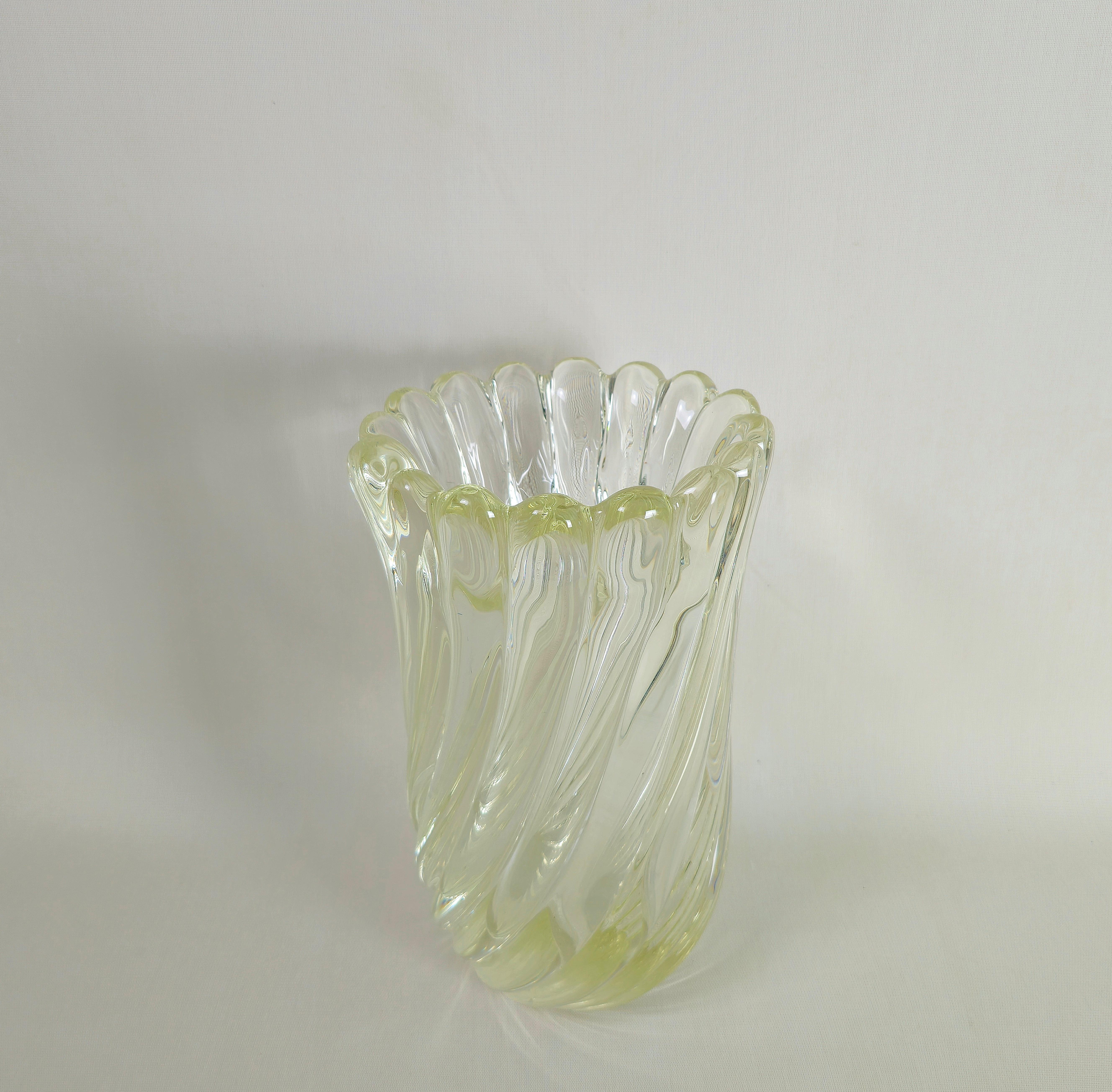 20th Century Decorative Object Vase Seguso Vetri d'Arte Albarelli Murano Glass Midcentury 60s For Sale