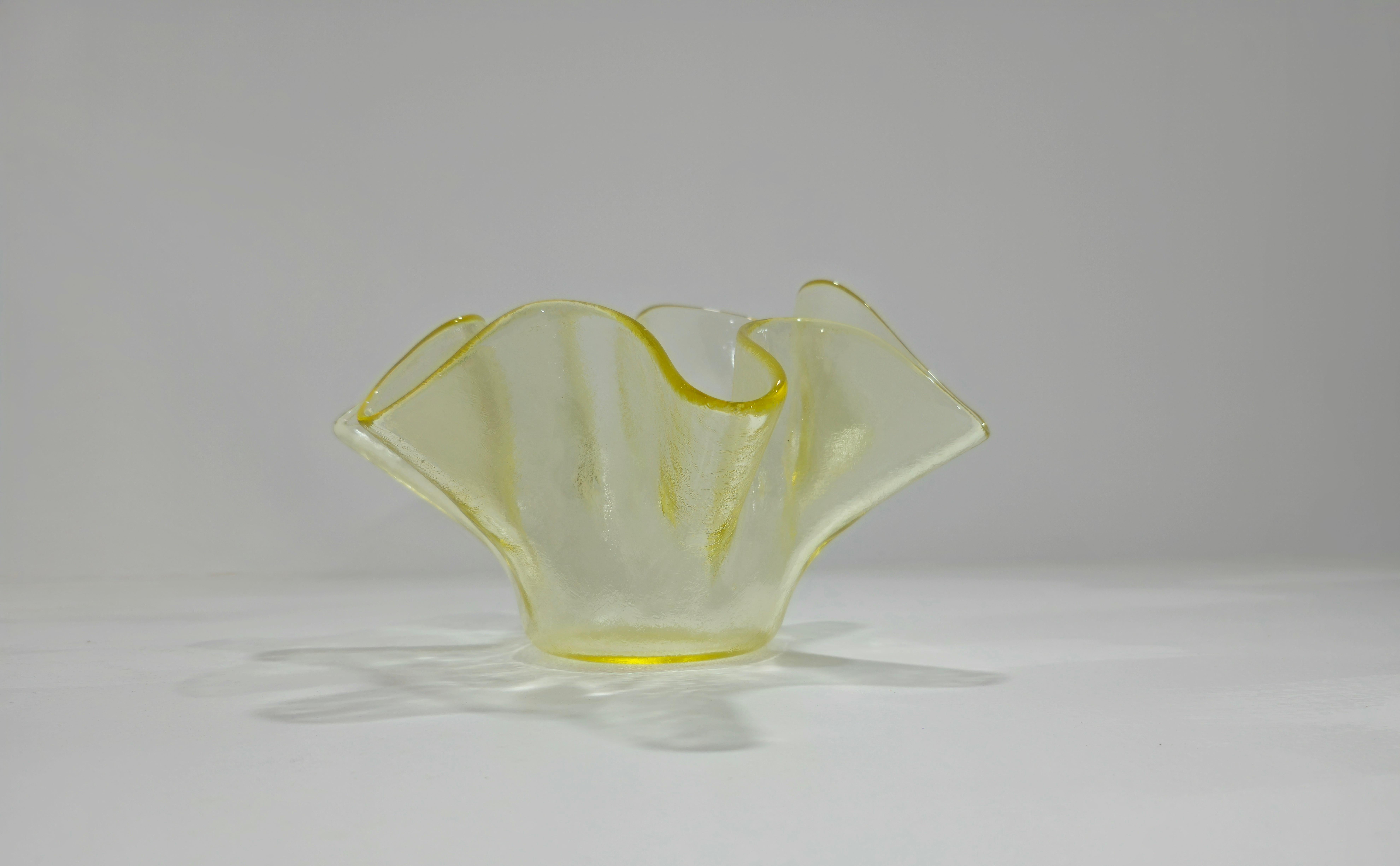 Dekoratives Objekt Vase Gelb  Glashandtasche IVV Mid-Century Italien 70/80er Jahre IVV Italien im Angebot 4