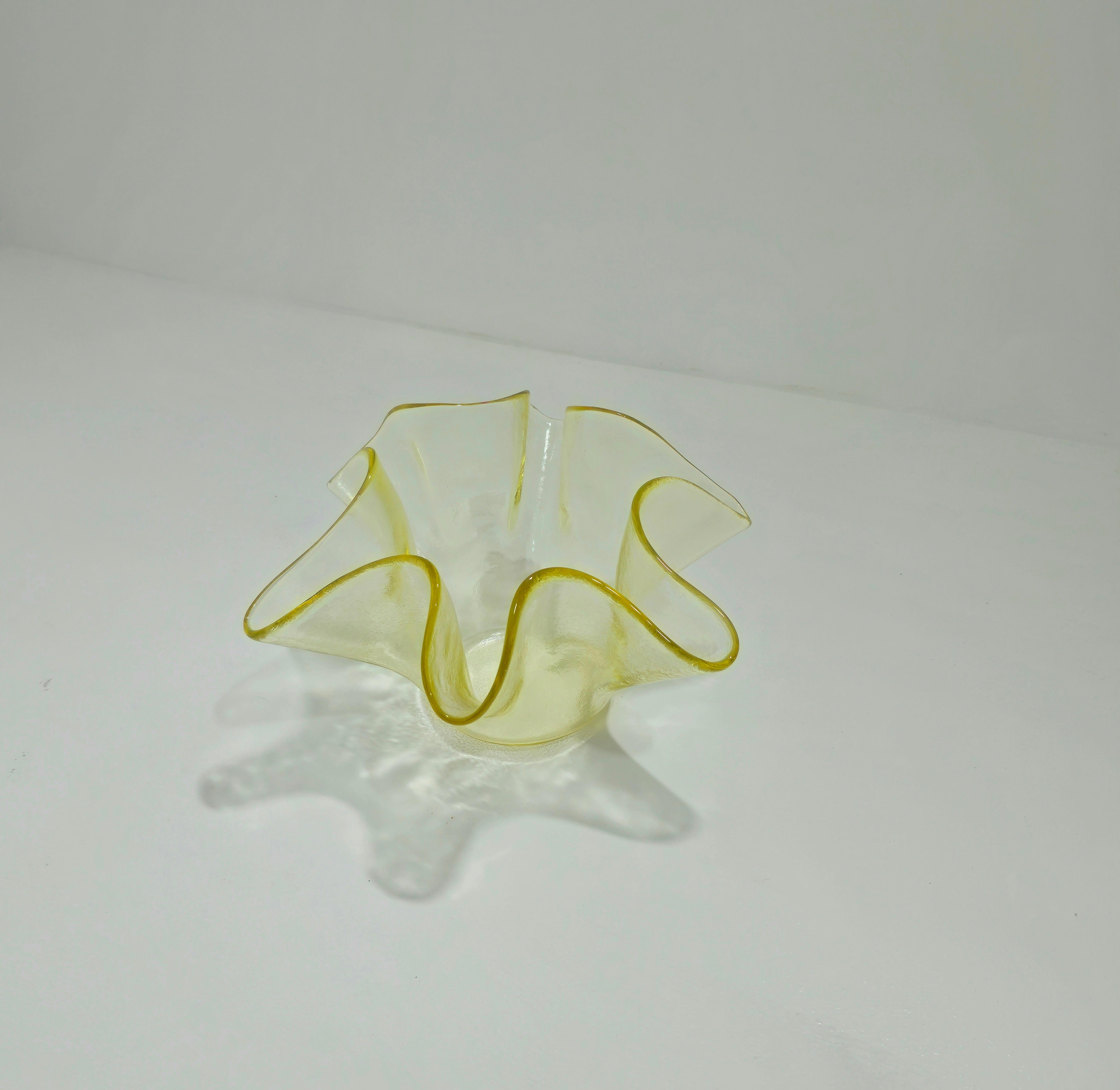 Dekoratives Objekt Vase Gelb  Glashandtasche IVV Mid-Century Italien 70/80er Jahre IVV Italien im Angebot 5