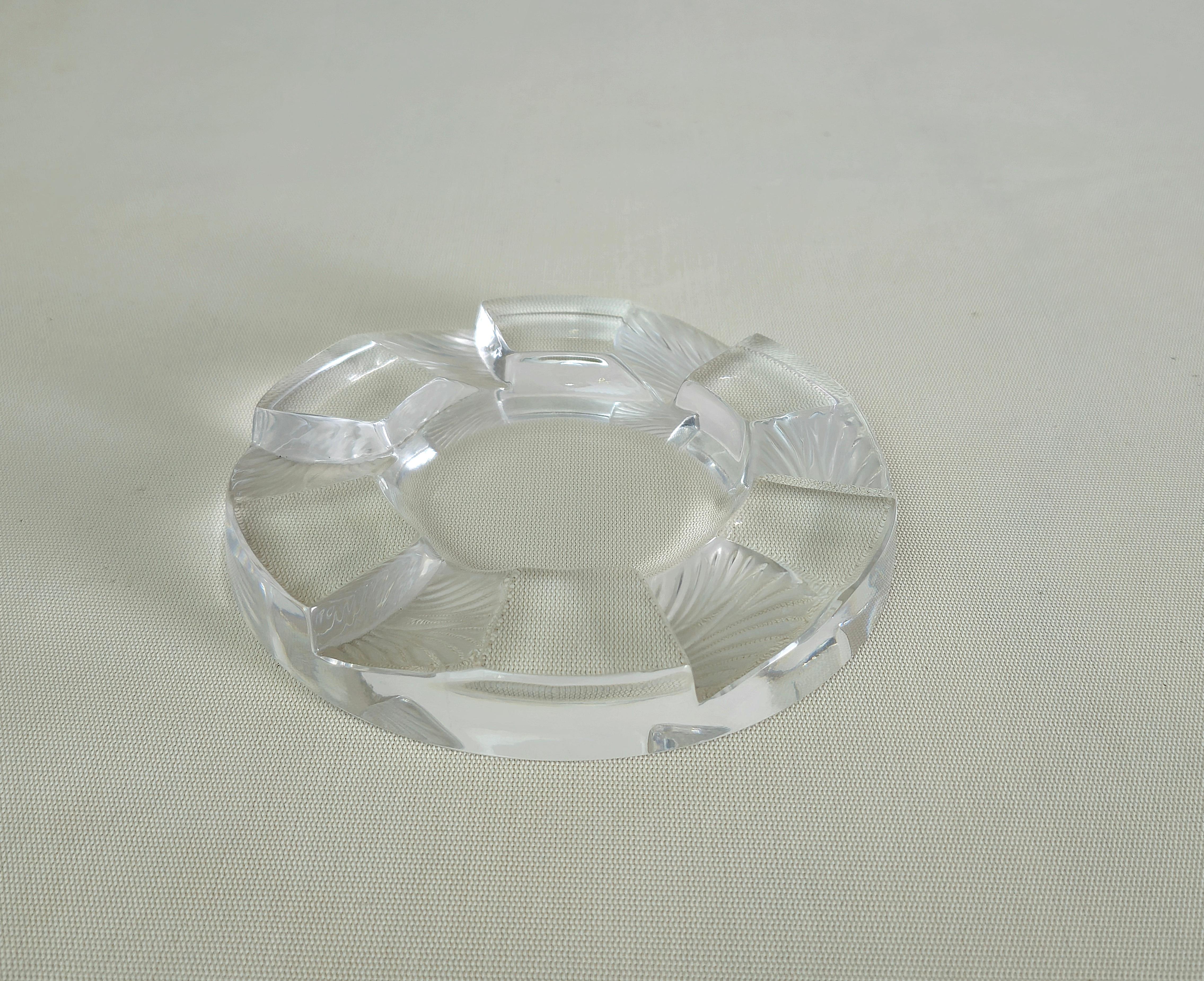 20th Century Decorative Object Vide-Poche Crystal Glass Lalique Midcentury Modern France 1960 For Sale