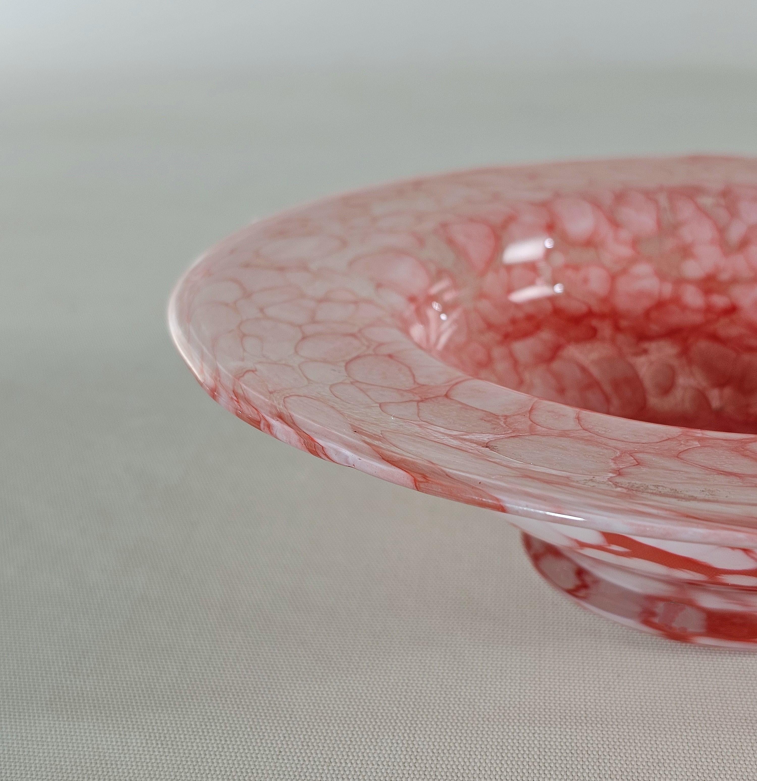 Decorative Object Vide-Poche Murano Glass Red White Fratelli Toso Midcentury 70s In Good Condition For Sale In Palermo, IT