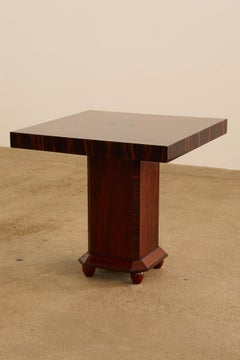 Mesa auxiliar decorativa