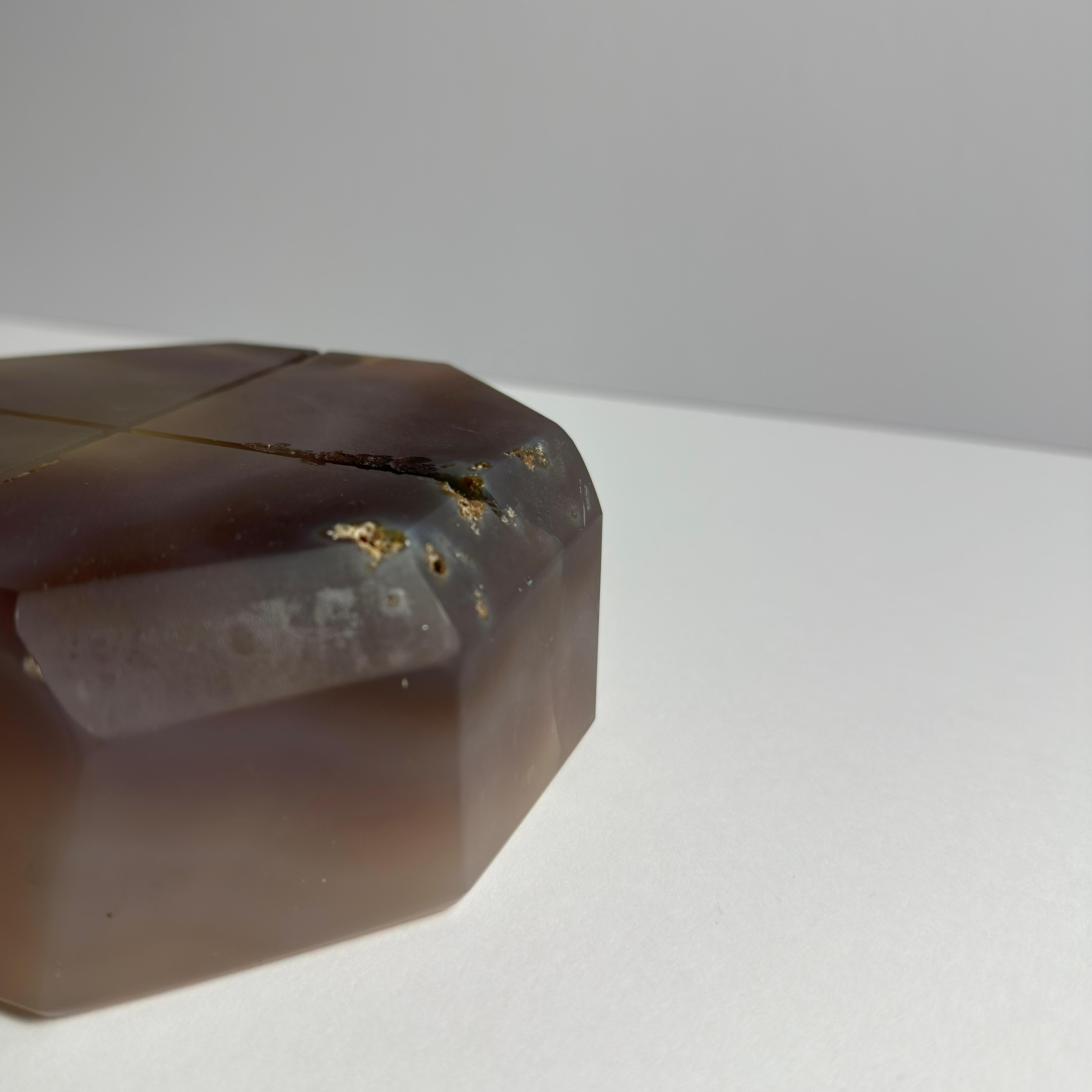 Cuenco decorativo octogonal de ágata de Botsuana en gris y marrón, años 60 Ágata en venta