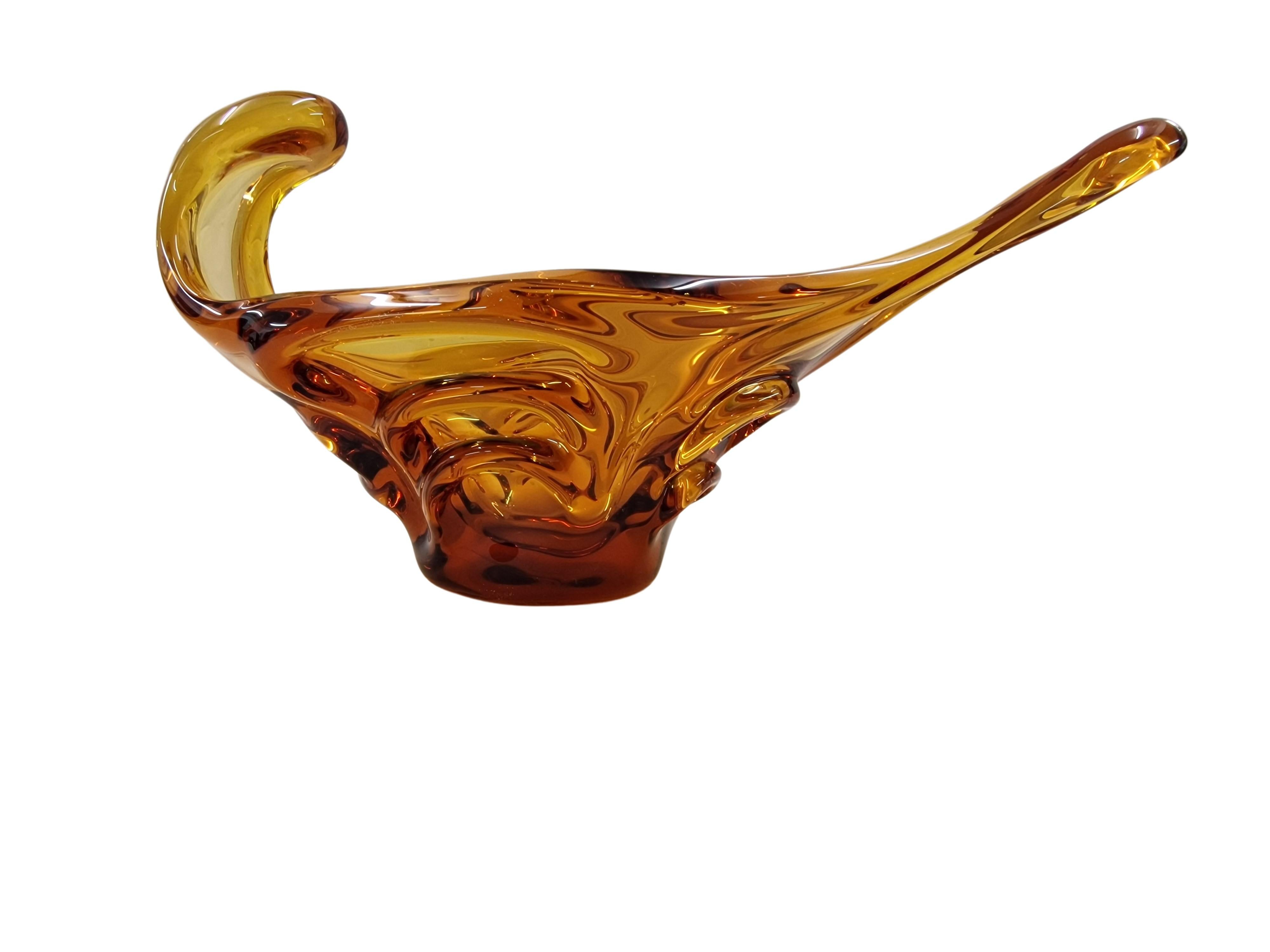 Mid-Century Modern Decorative offering bowl, amber art glass Murano 1940s, Murano Venice, Italy For Sale