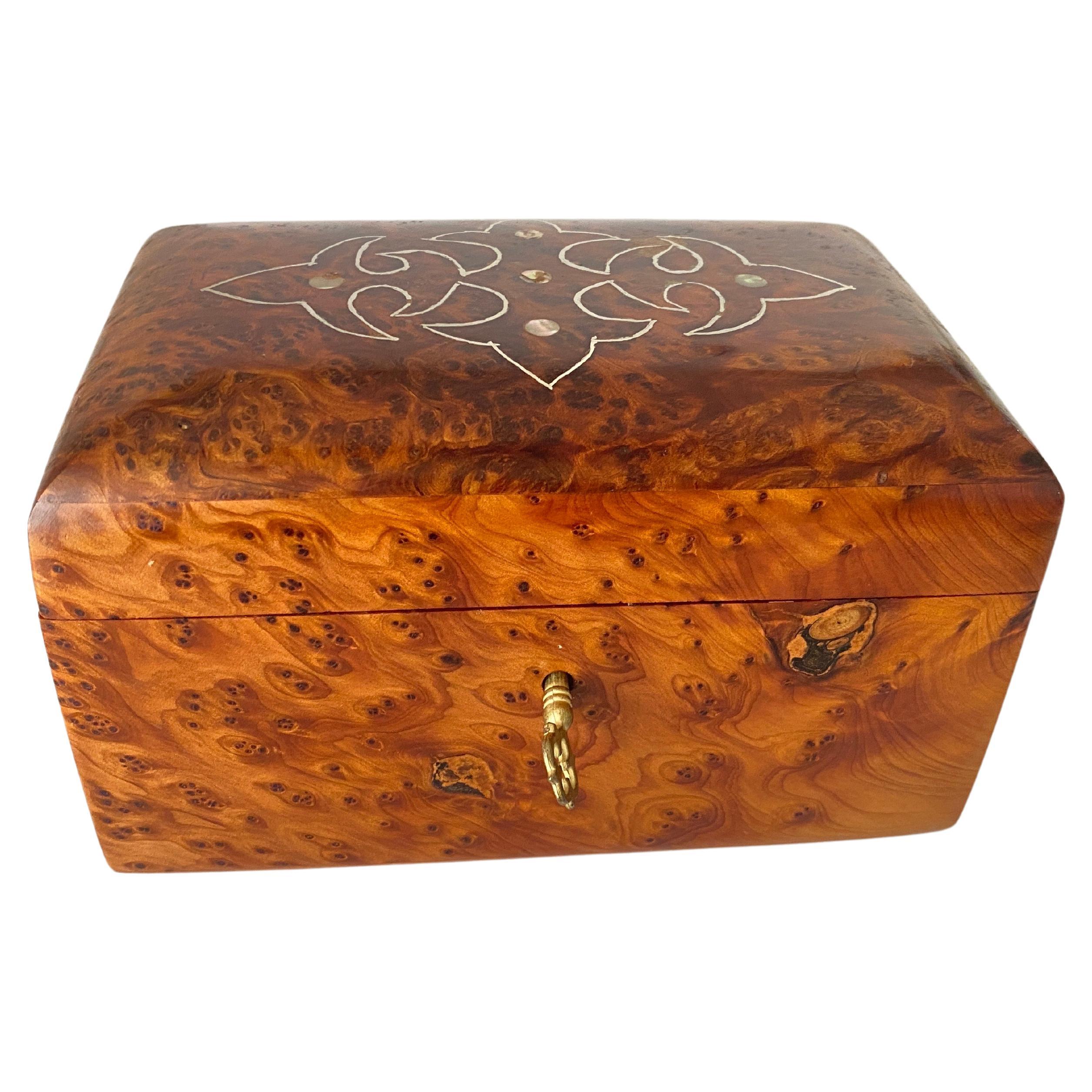 Caja Decorativa o Joyera de Madera de Burl Francia 1970 Color Marrón