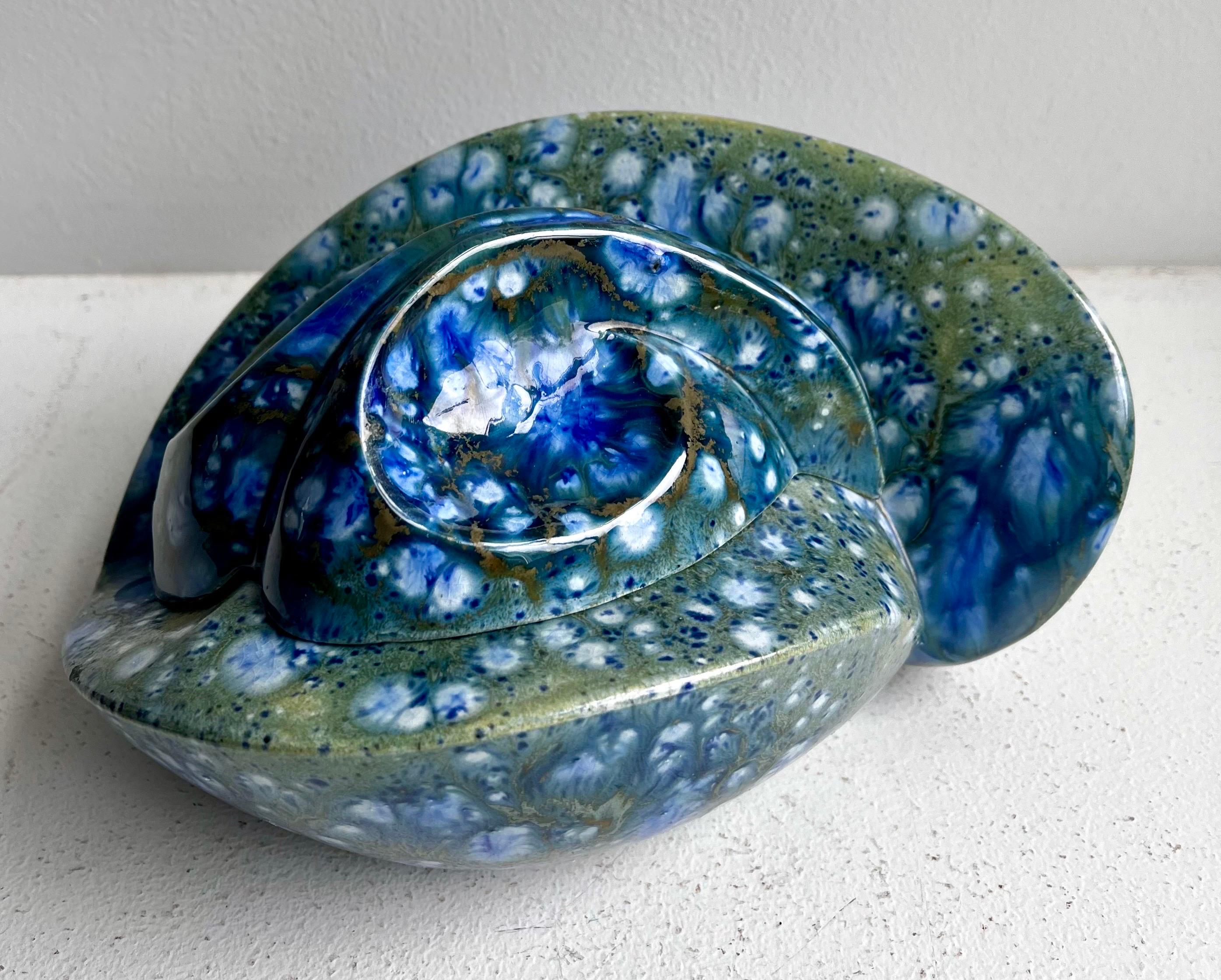 Dekorative Bio-Deckelschale von Mary Hilkemeier, 1977 (Ende des 20. Jahrhunderts) im Angebot