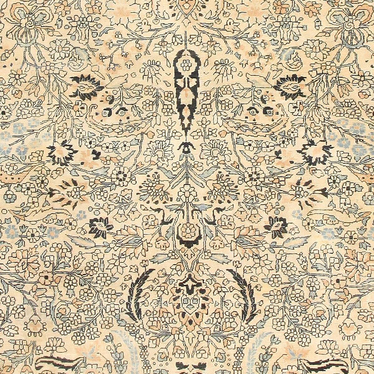 Antiker persischer Khorassan-Teppich. Größe: 14 ft 4 in x 28 ft (Persisch) im Angebot