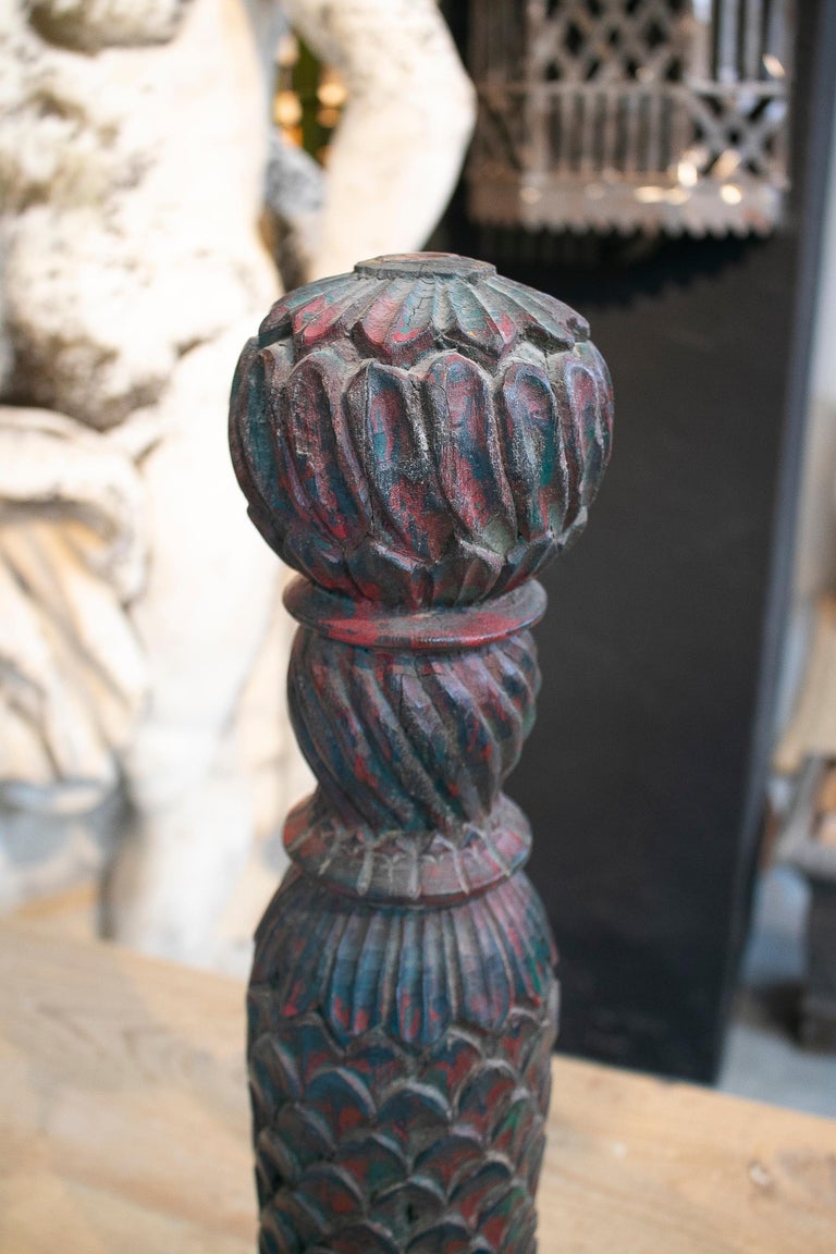 Decorative Pair of 1950s Hand Carved Wooden Finials For Sale at 1stDibs