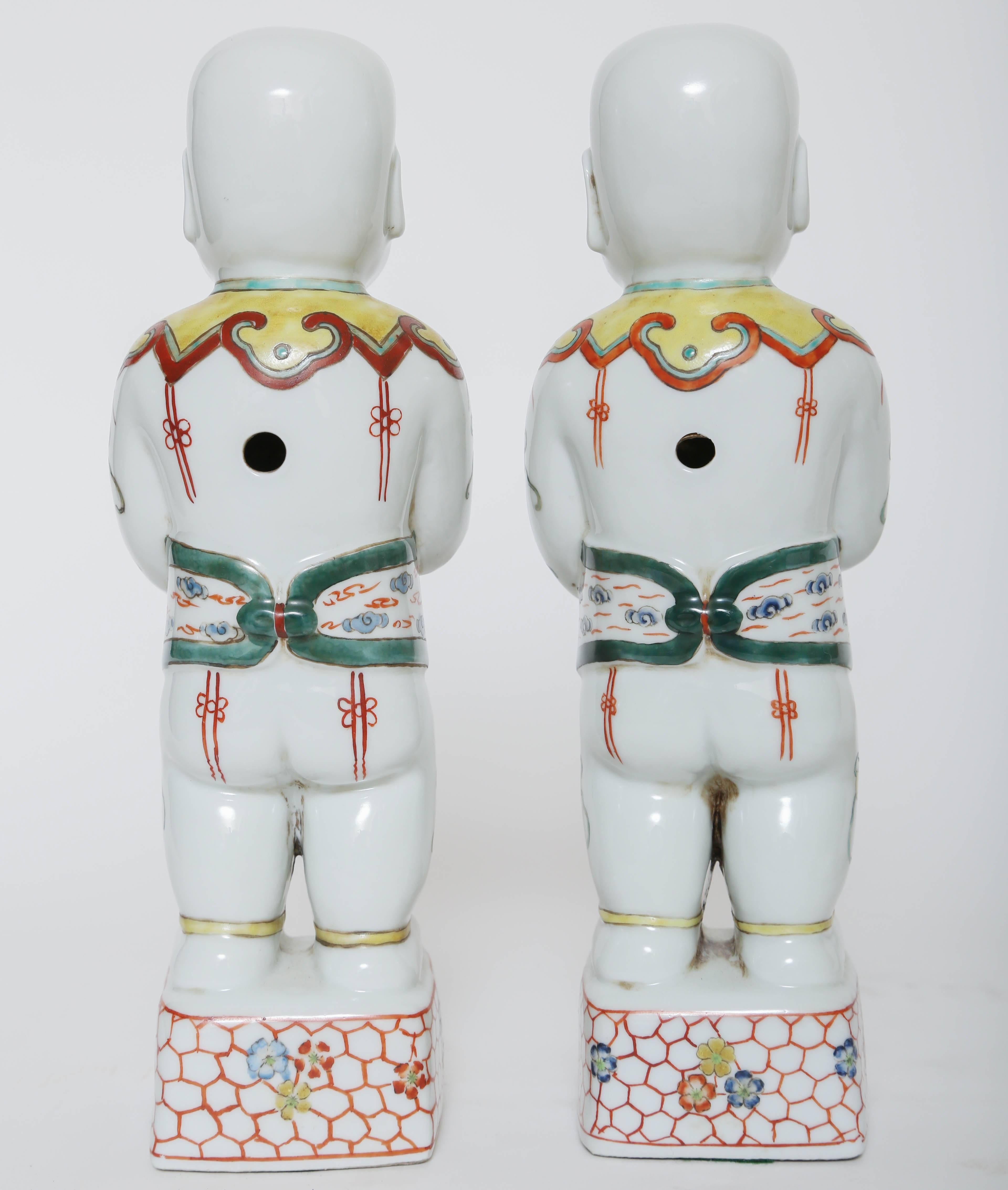 Decorative Pair of Chinese Export 