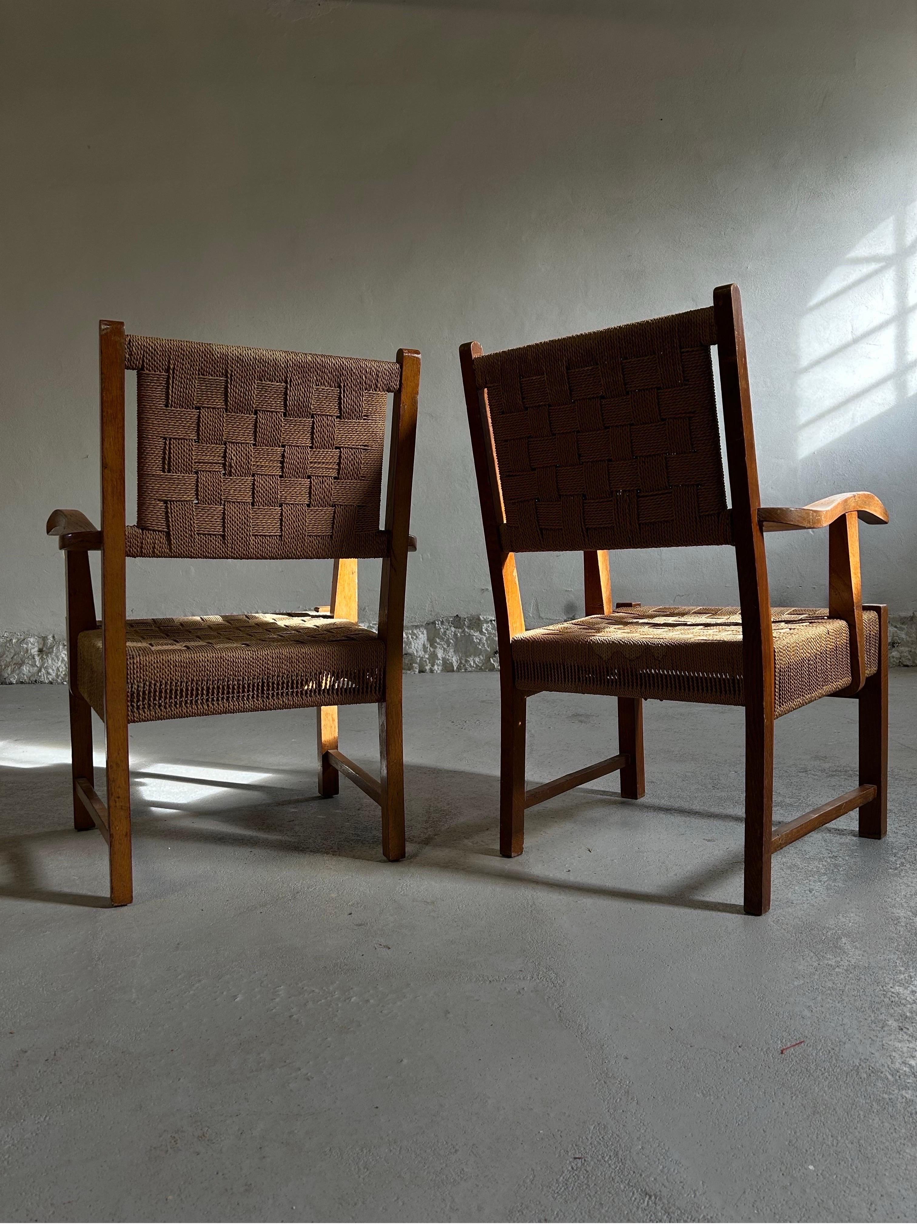 Decorative pair of Fritz Hansen Lounge Chairs 1940s Beech Wood & Sea Grass
 3