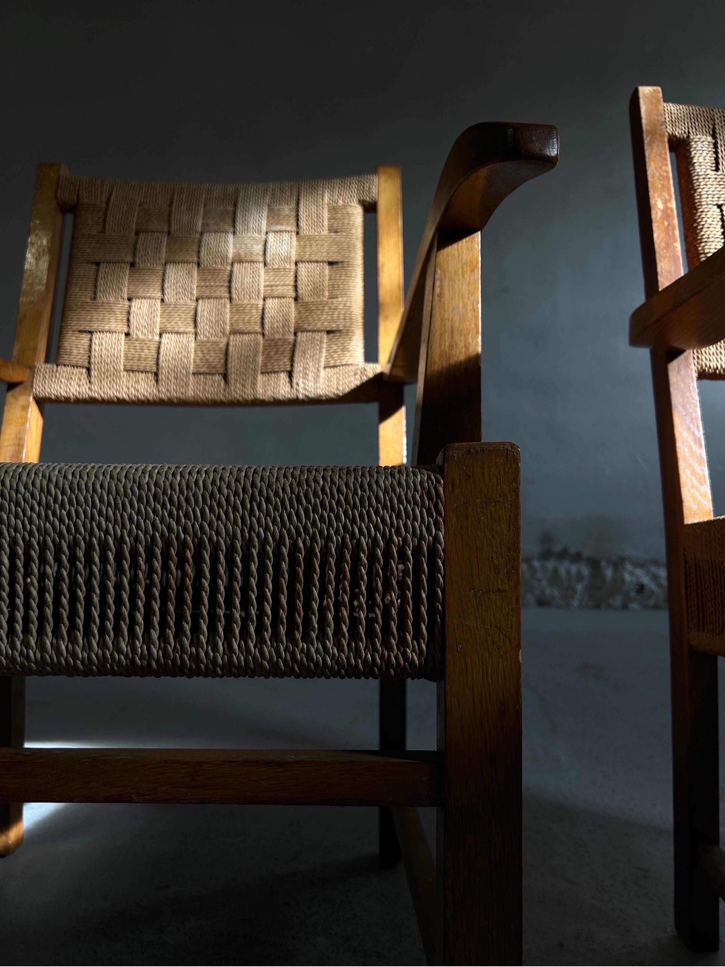 Mid-20th Century Decorative pair of Fritz Hansen Lounge Chairs 1940s Beech Wood & Sea Grass
