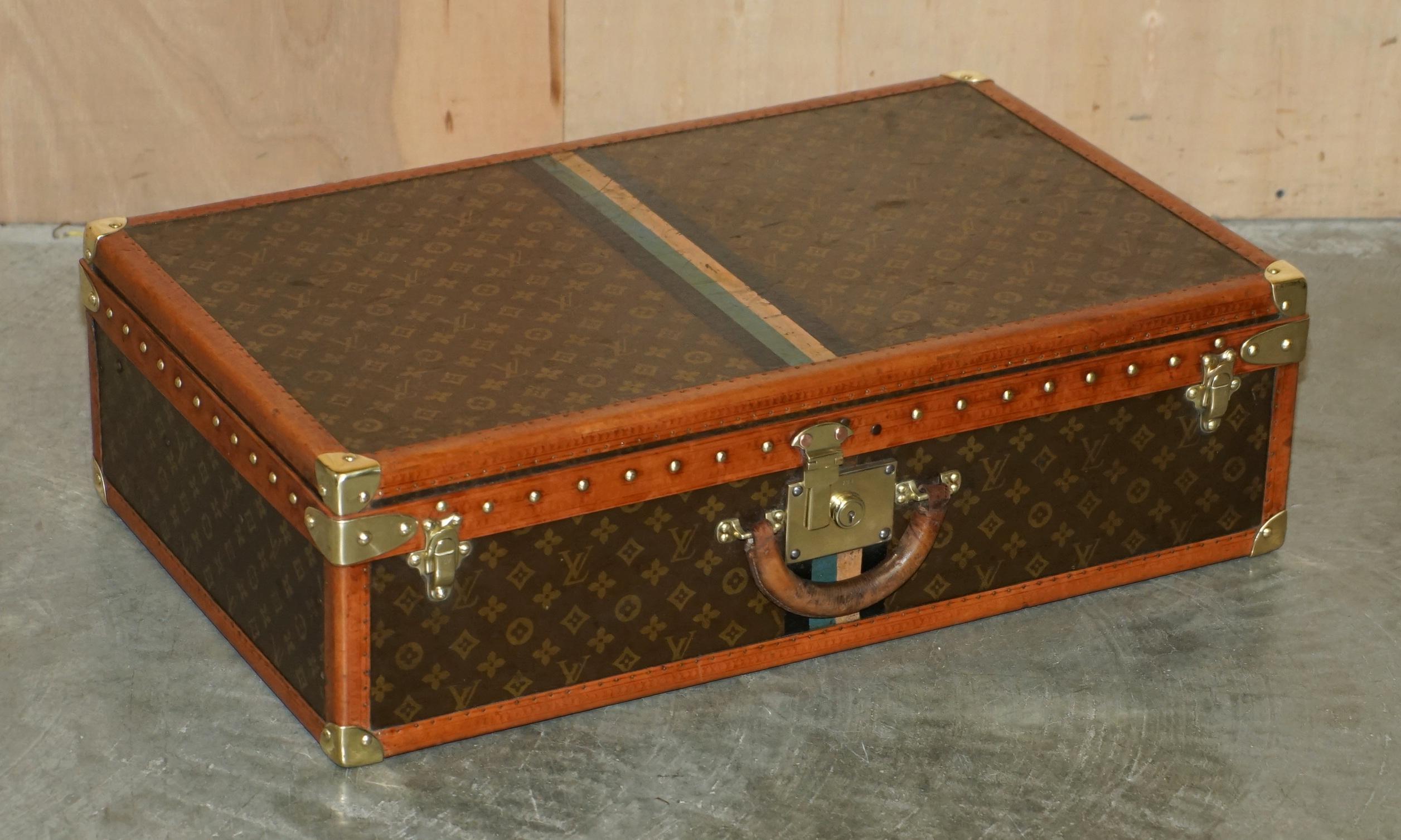 Paire de mallettes restaurées Antiquités Louis Vuitton MONOGRAMME en vente 8