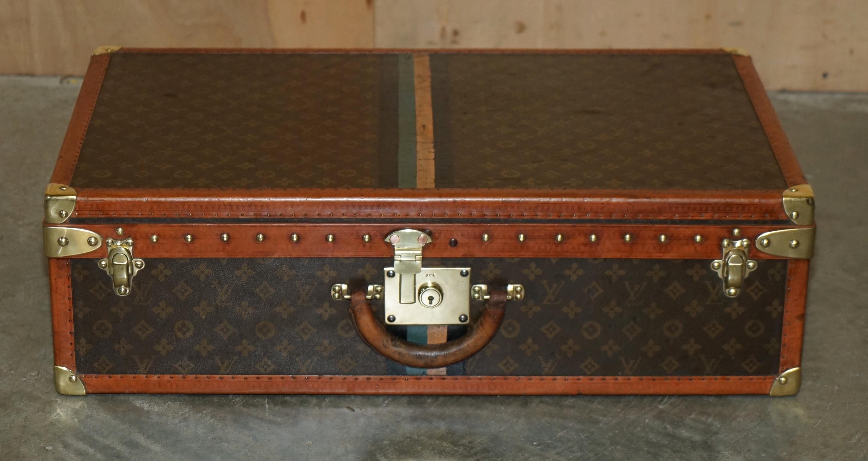 Paire de mallettes restaurées Antiquités Louis Vuitton MONOGRAMME en vente 9