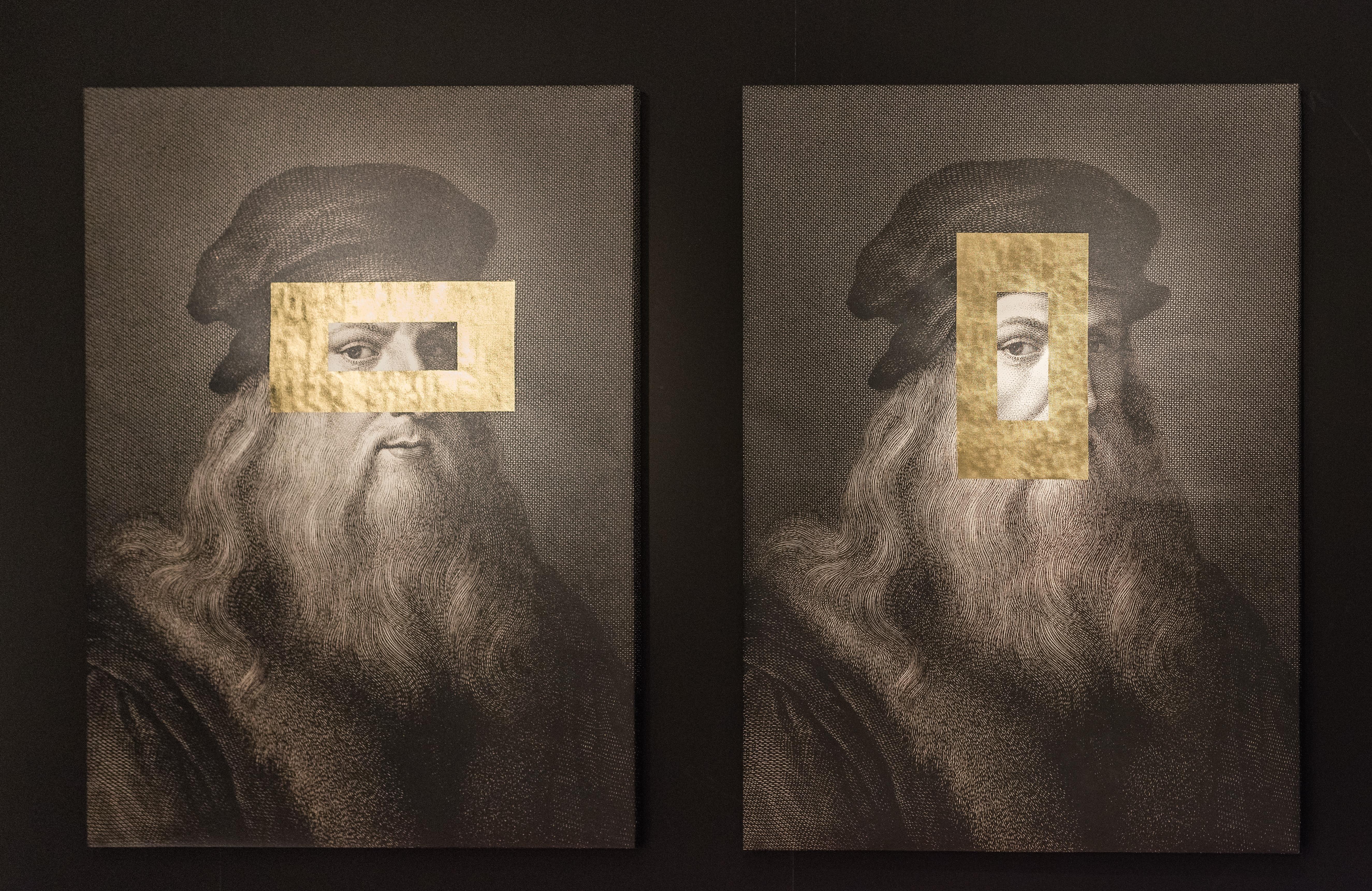 Fait main Panneau décoratif Leonardo Eye, toile imprimée et décoration à feuilles d'or, Italie en vente