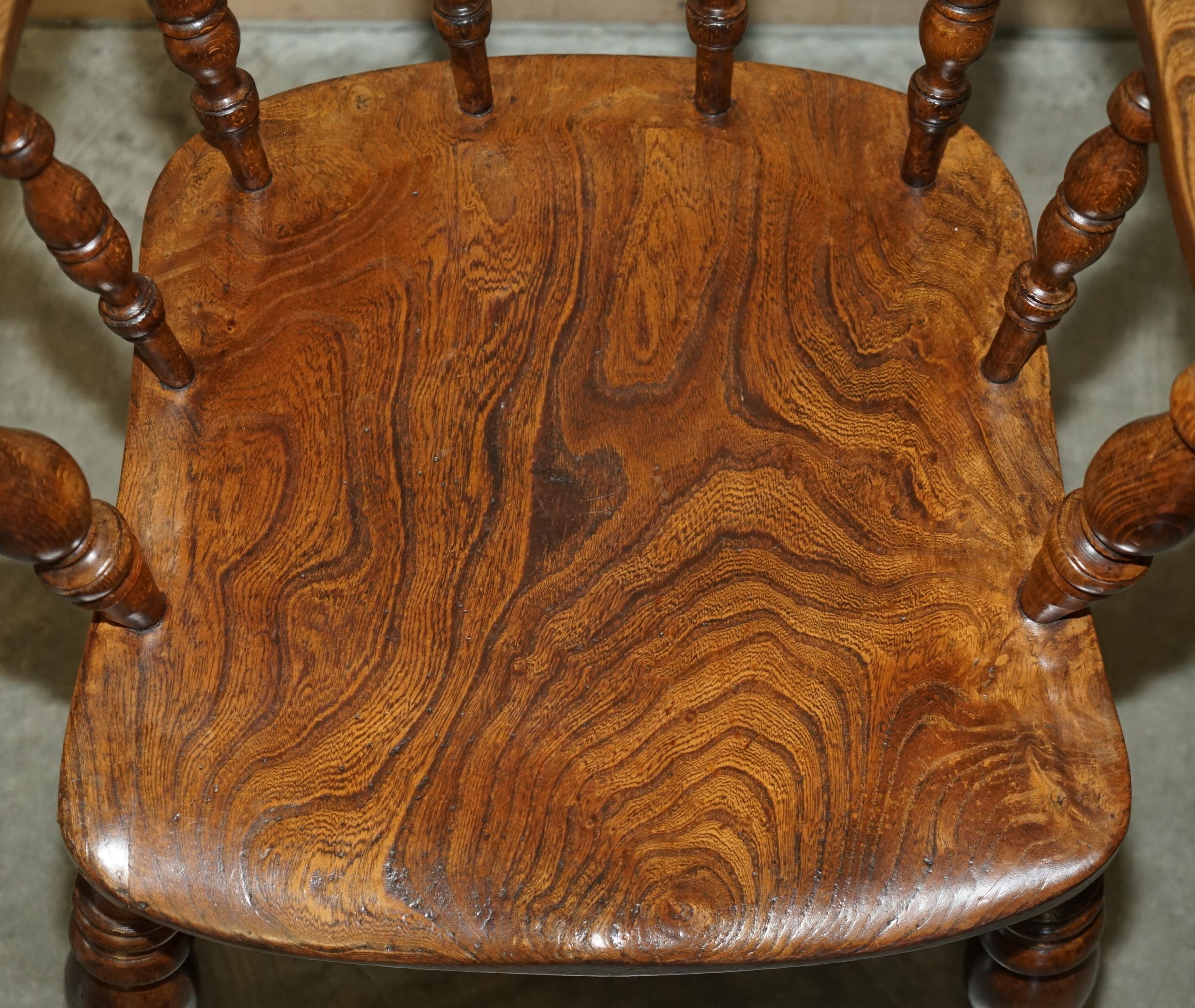Dekorative Patina Antiker edwardianischer Kapitäns-Sessel aus Ulmenholz mit Bogenrückenlehne im Angebot 2