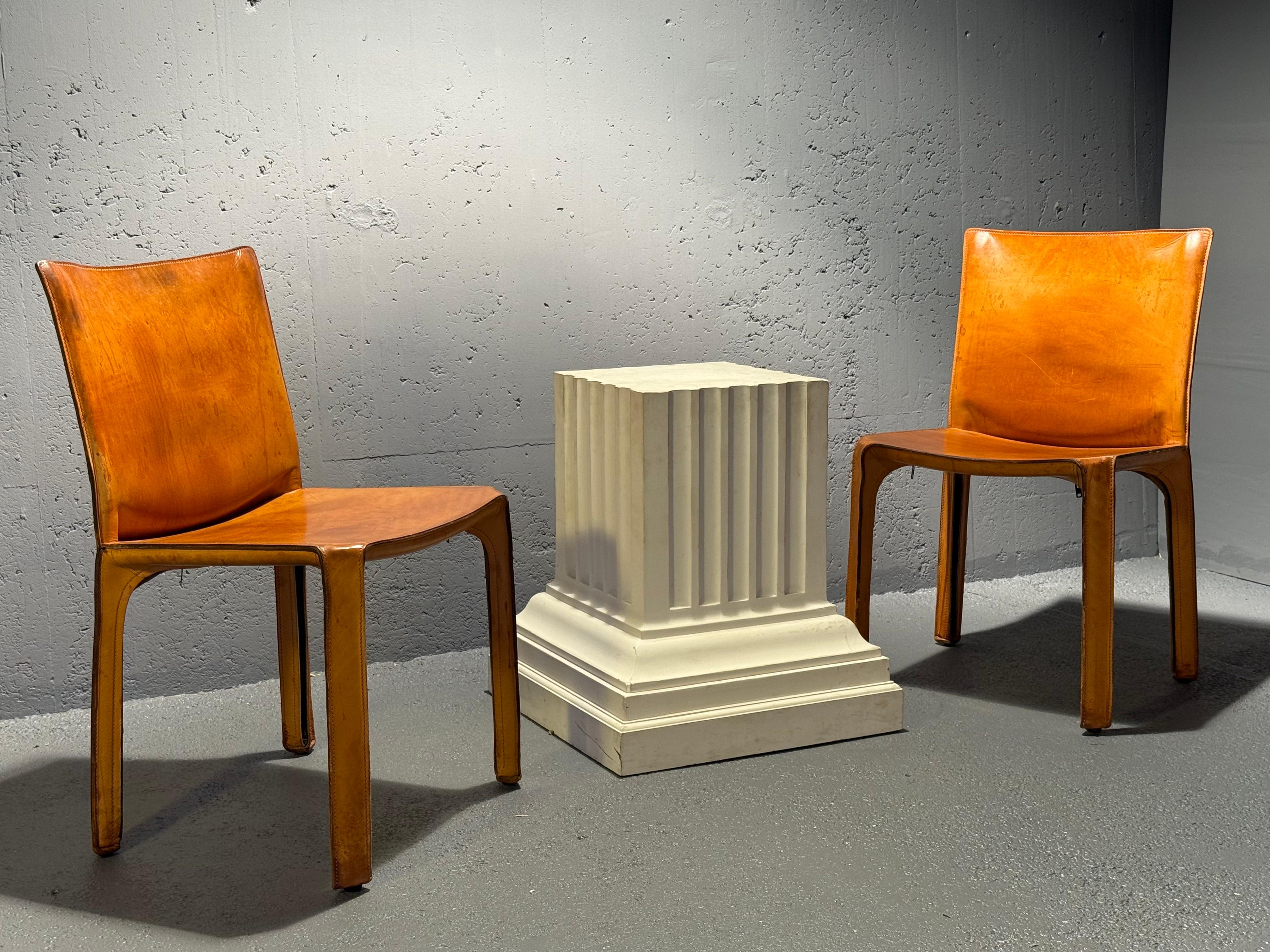Decorative plaster side table For Sale 6