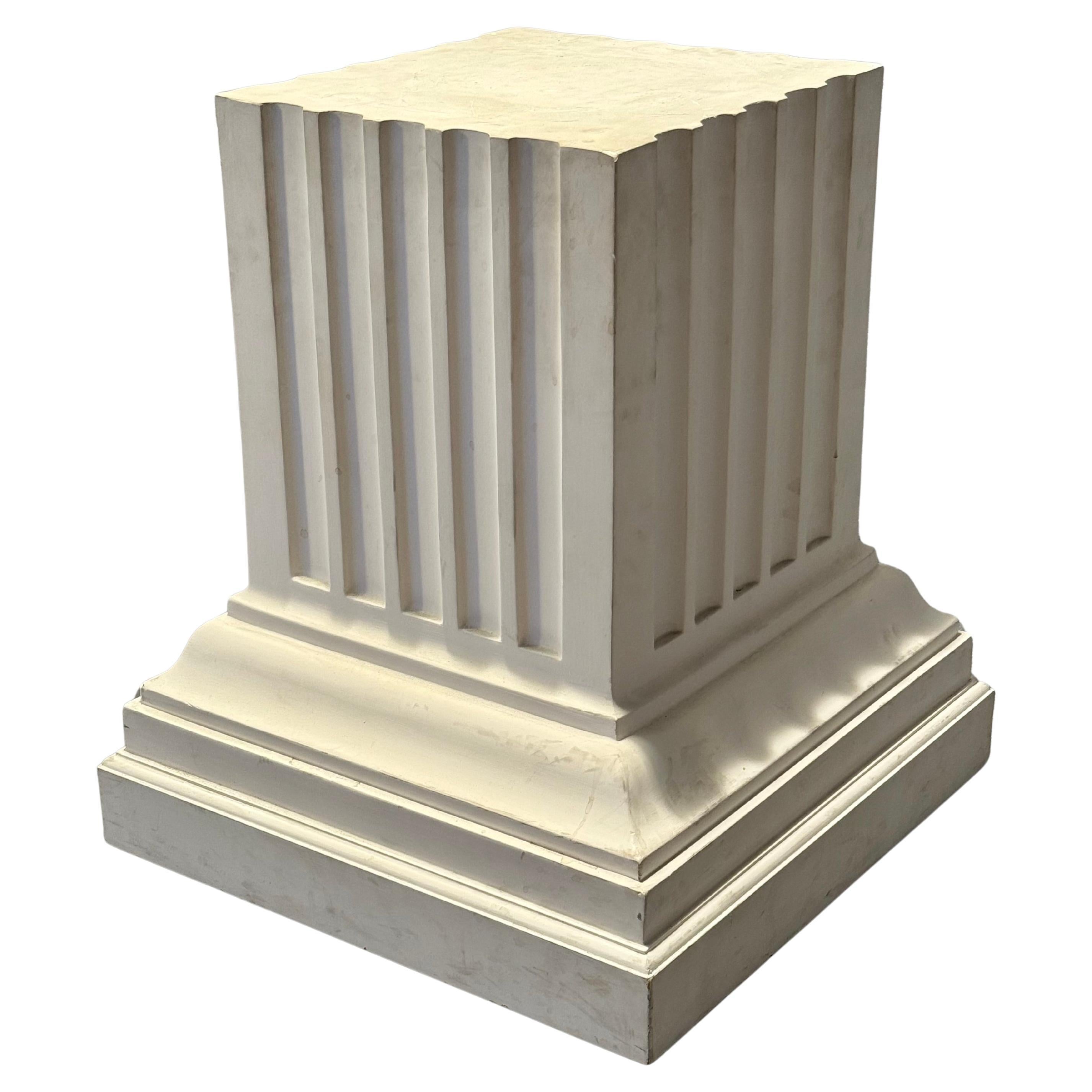 Decorative plaster side table For Sale