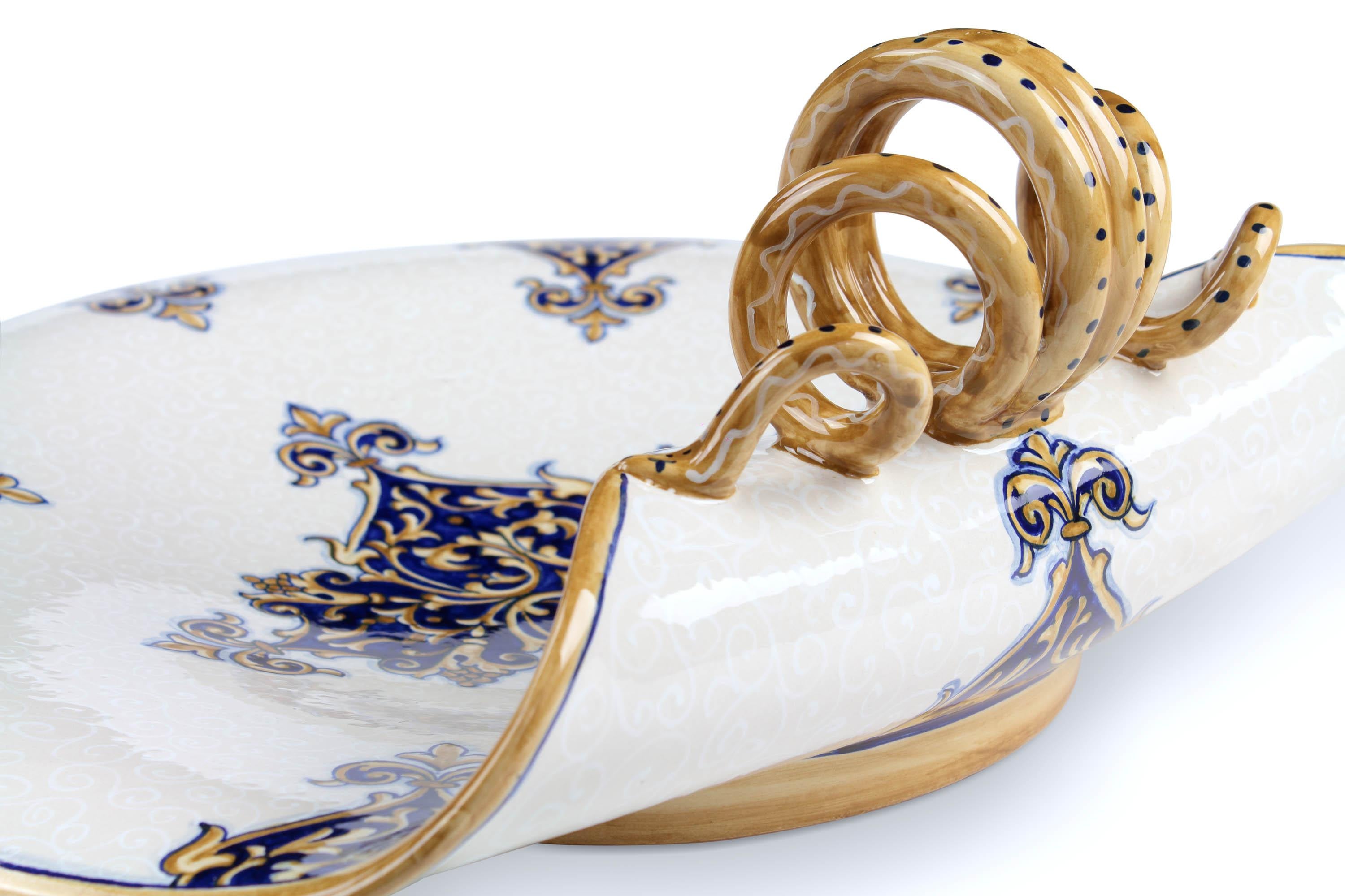 Italian Plate Centerpiece Bowl Tray Decorated Ornament Majolica Blue White Deruta Italy For Sale