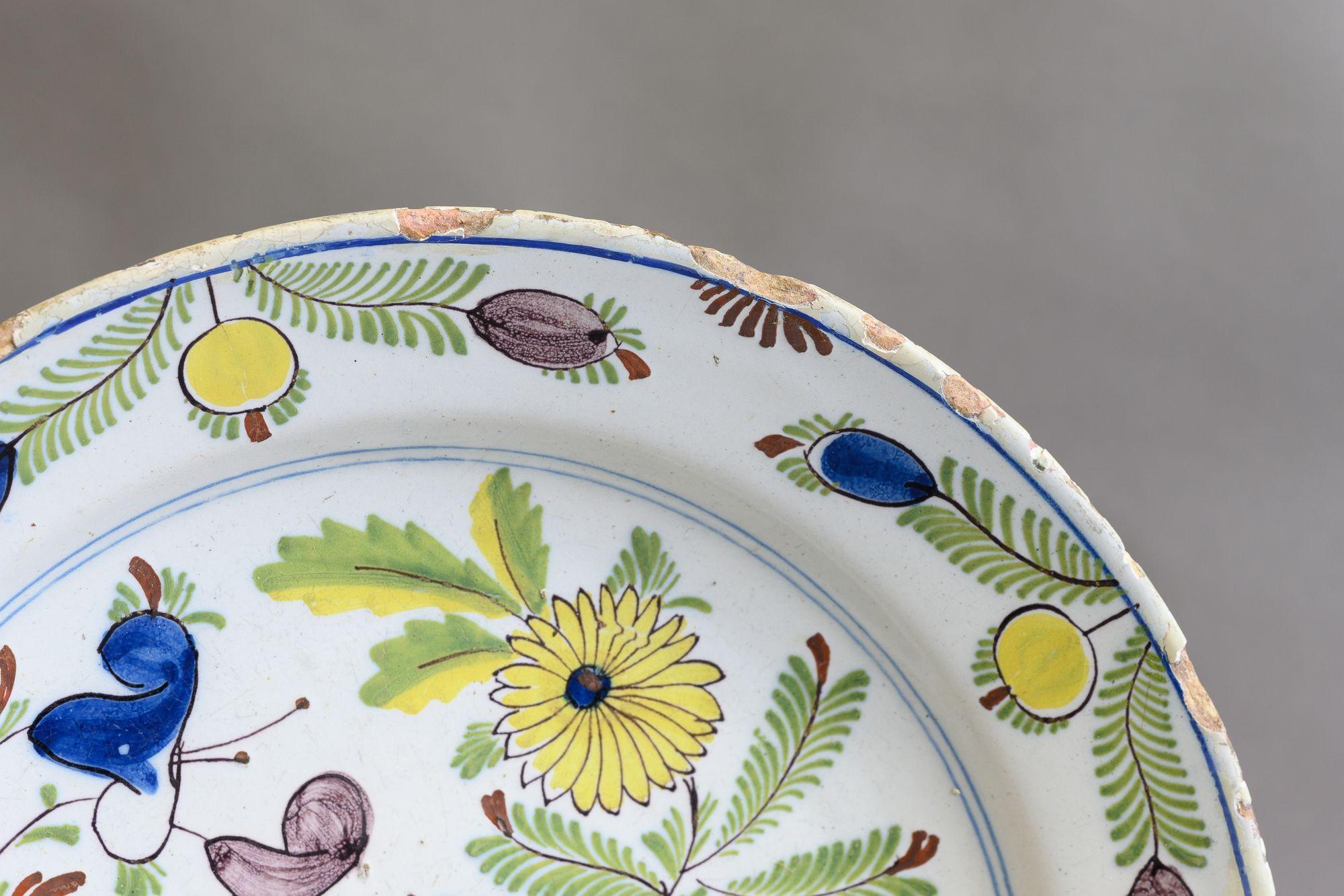 Francese Decorative Plate in vendita